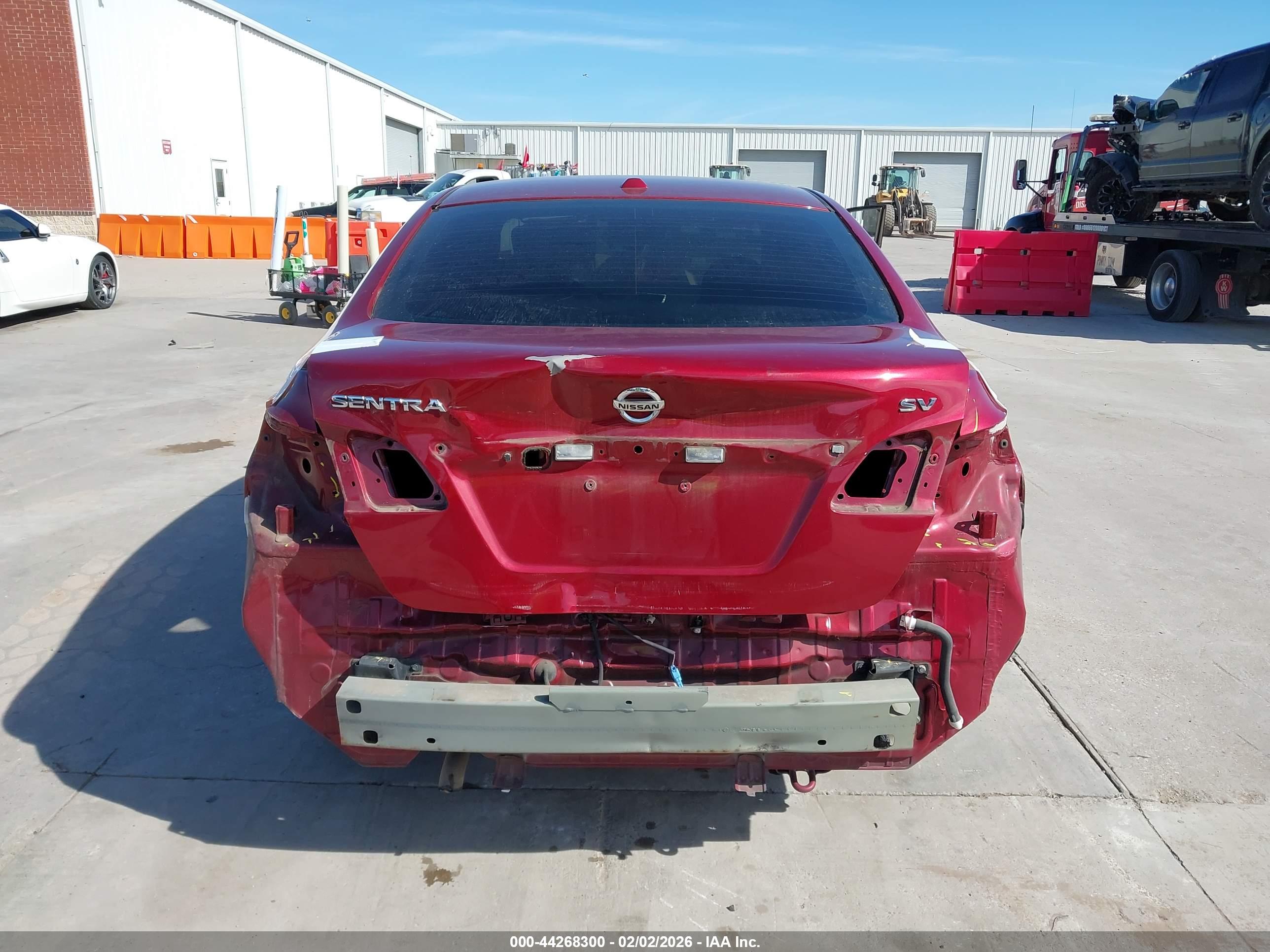 NISSAN SENTRA image 6