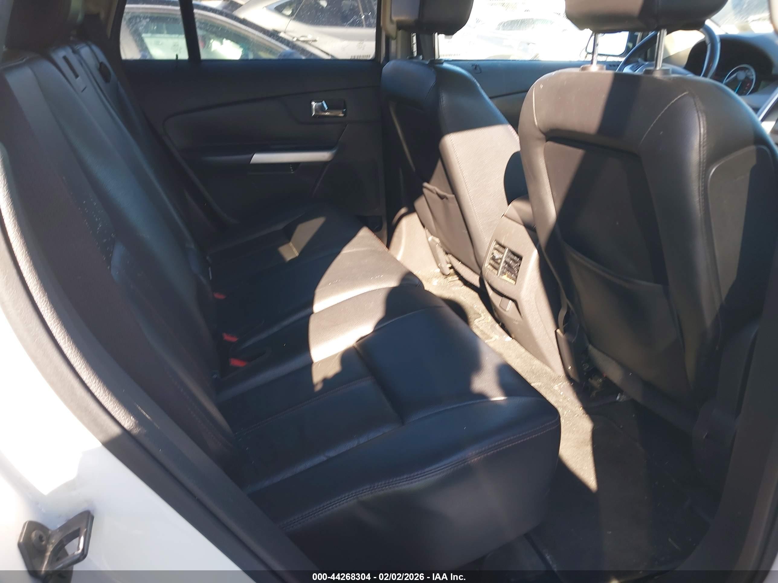 FORD EDGE image 8