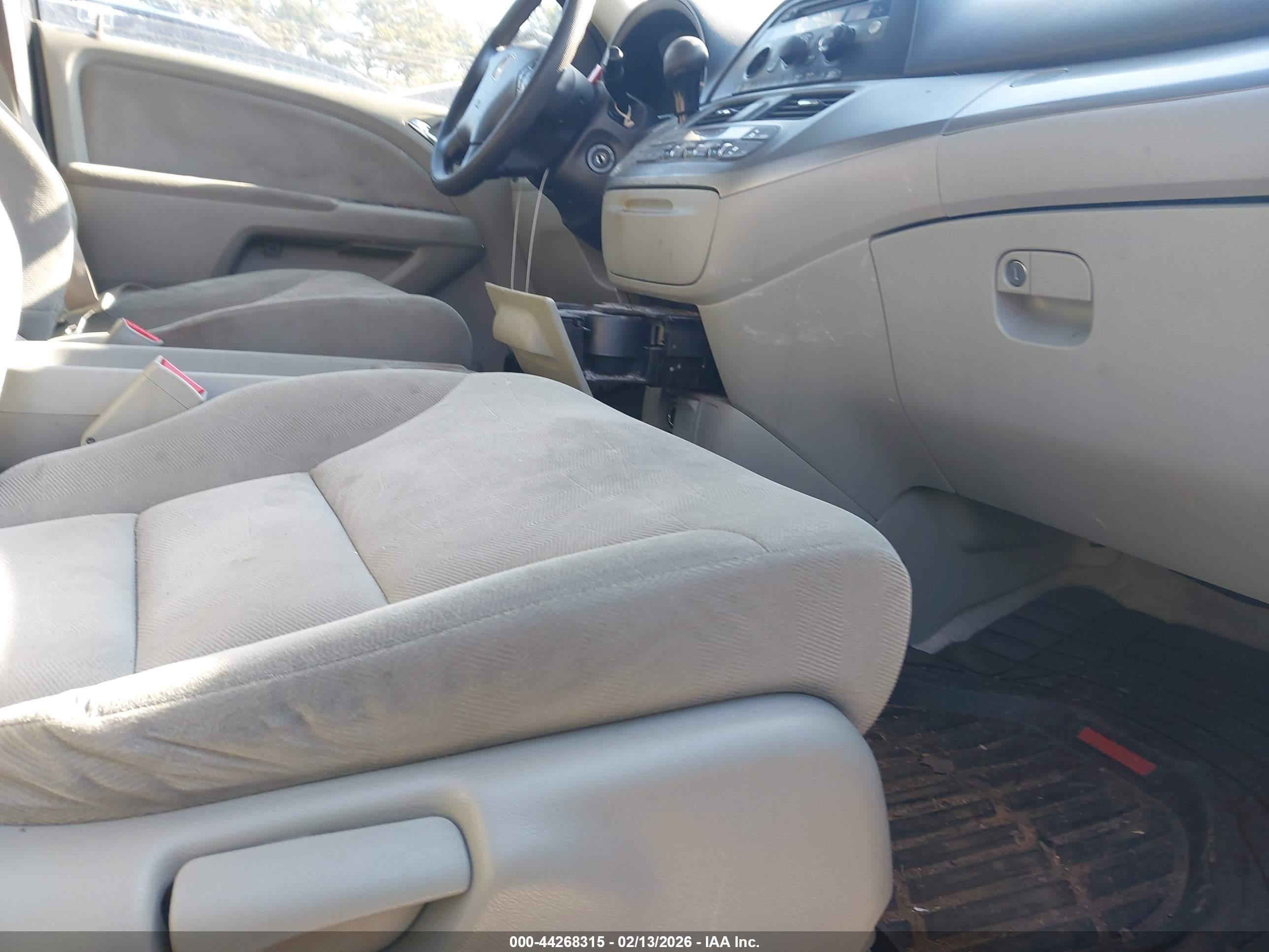 HONDA ODYSSEY image 5