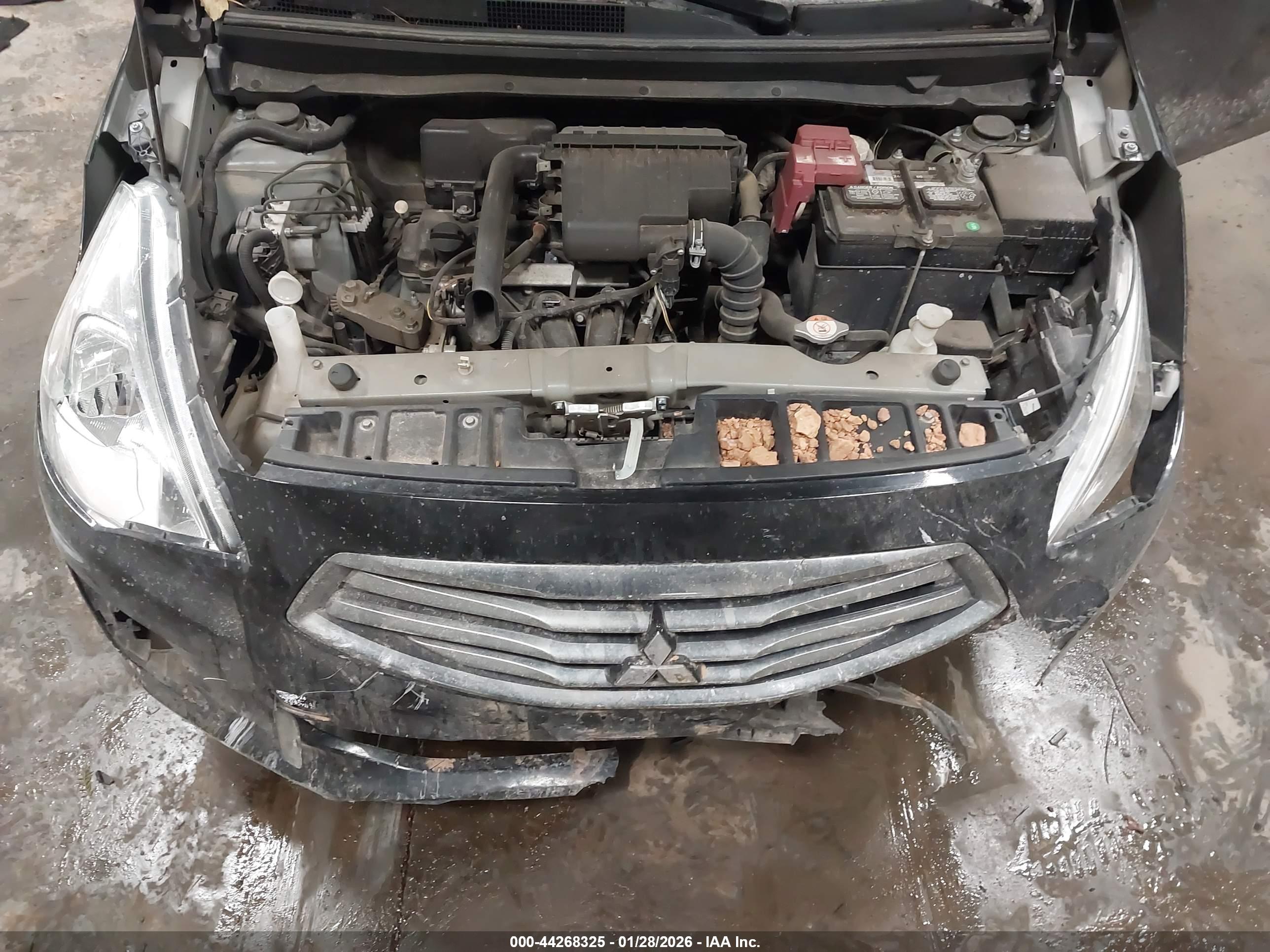 MITSUBISHI MIRAGE image 10