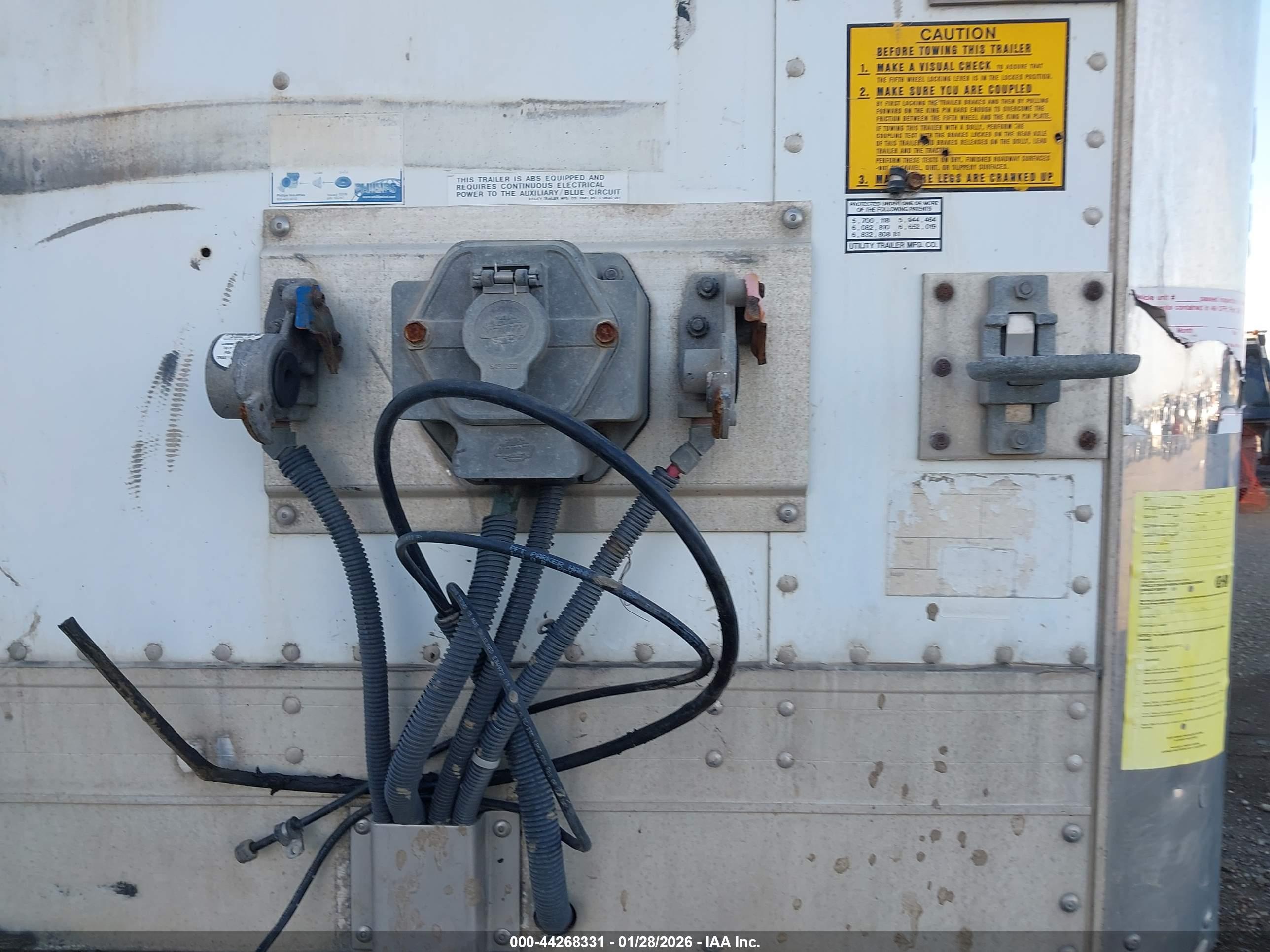UTILITY TRAILER image 7