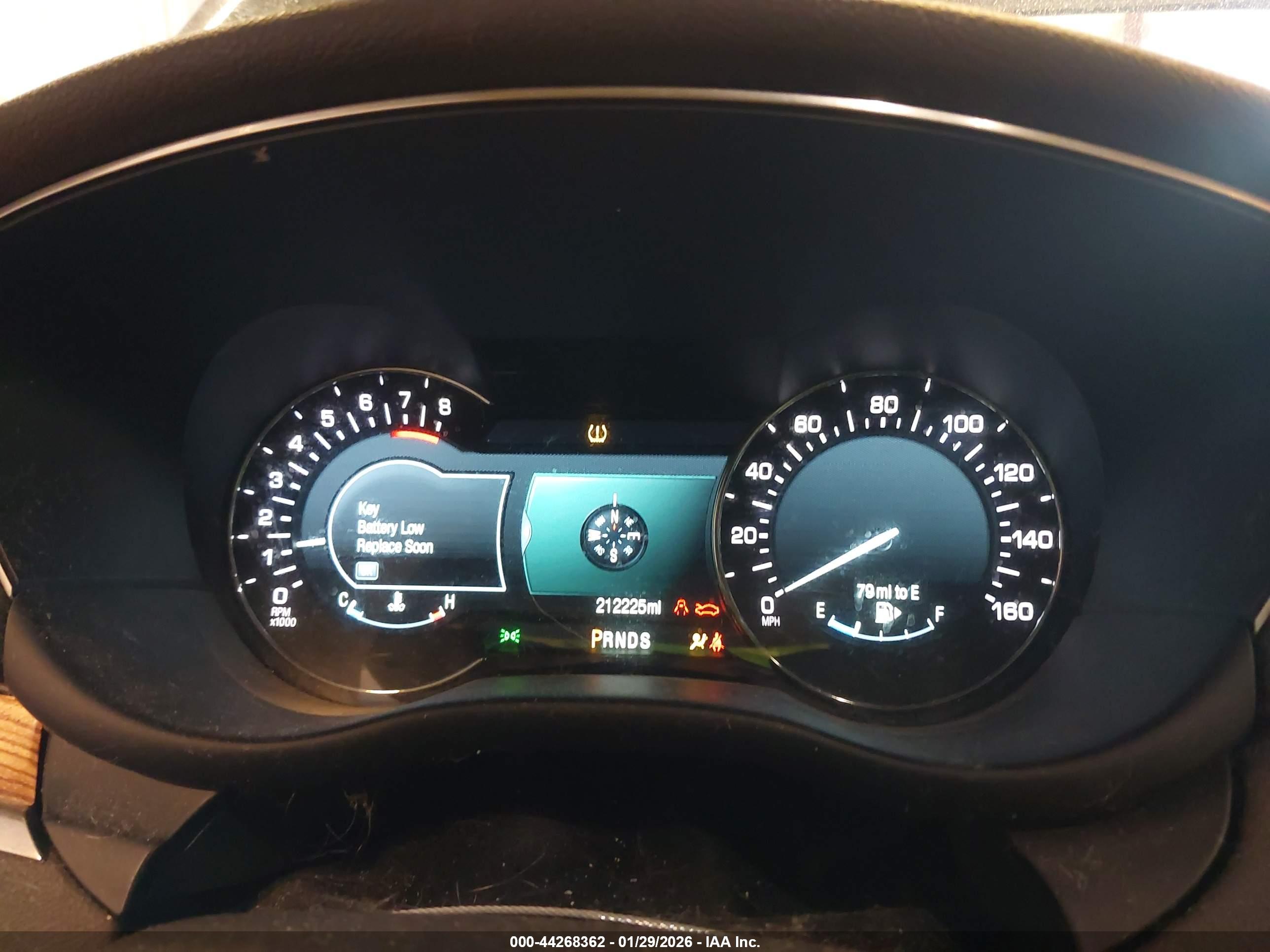 LINCOLN MKC image 7