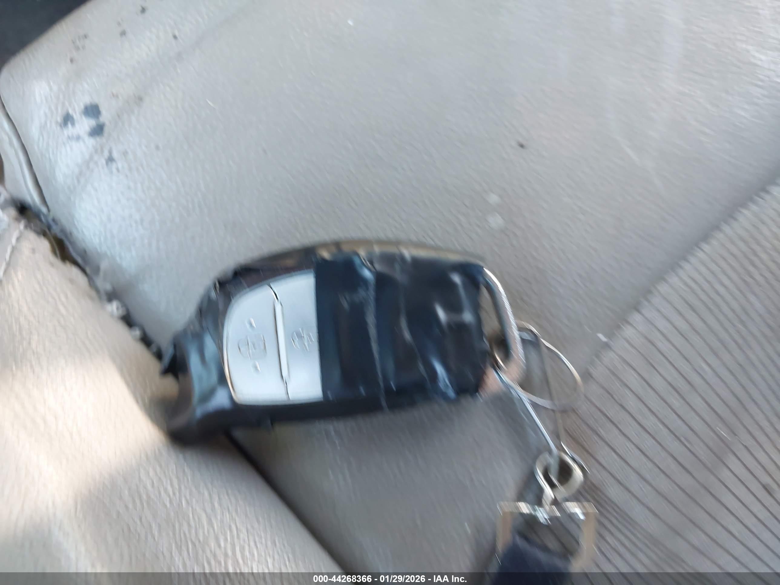 HYUNDAI SONATA image 11