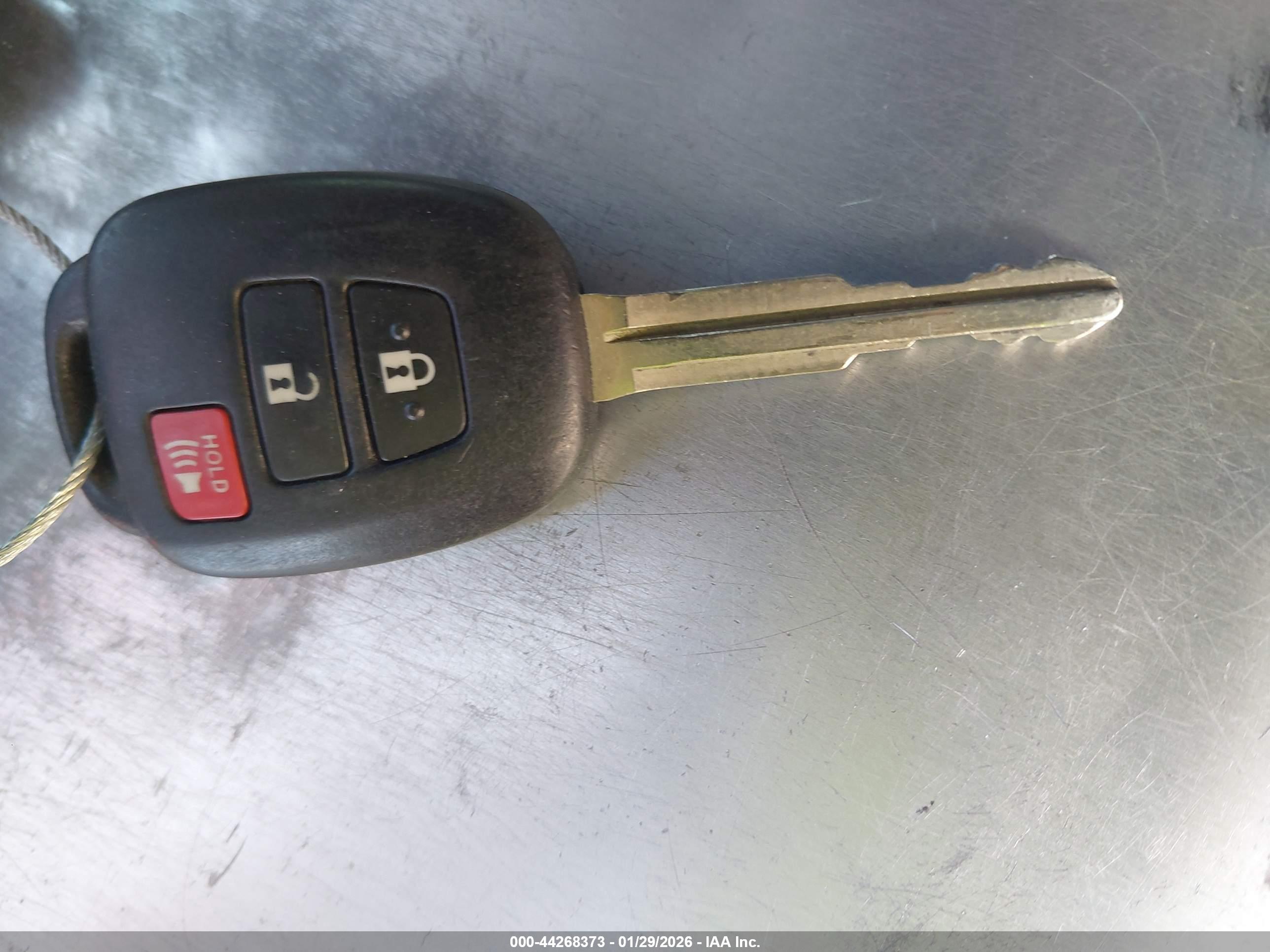 TOYOTA PRIUS image 11