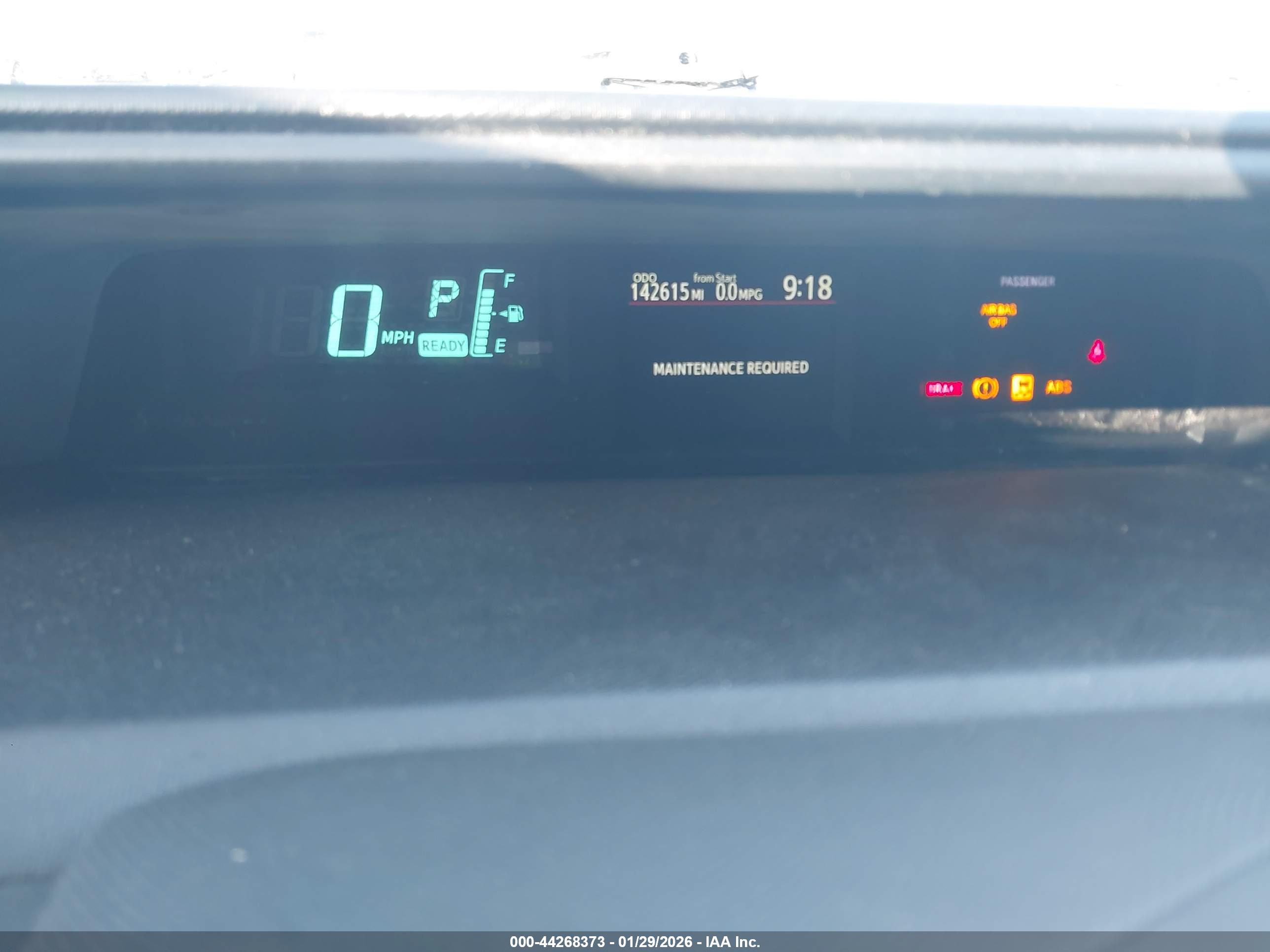 TOYOTA PRIUS image 7