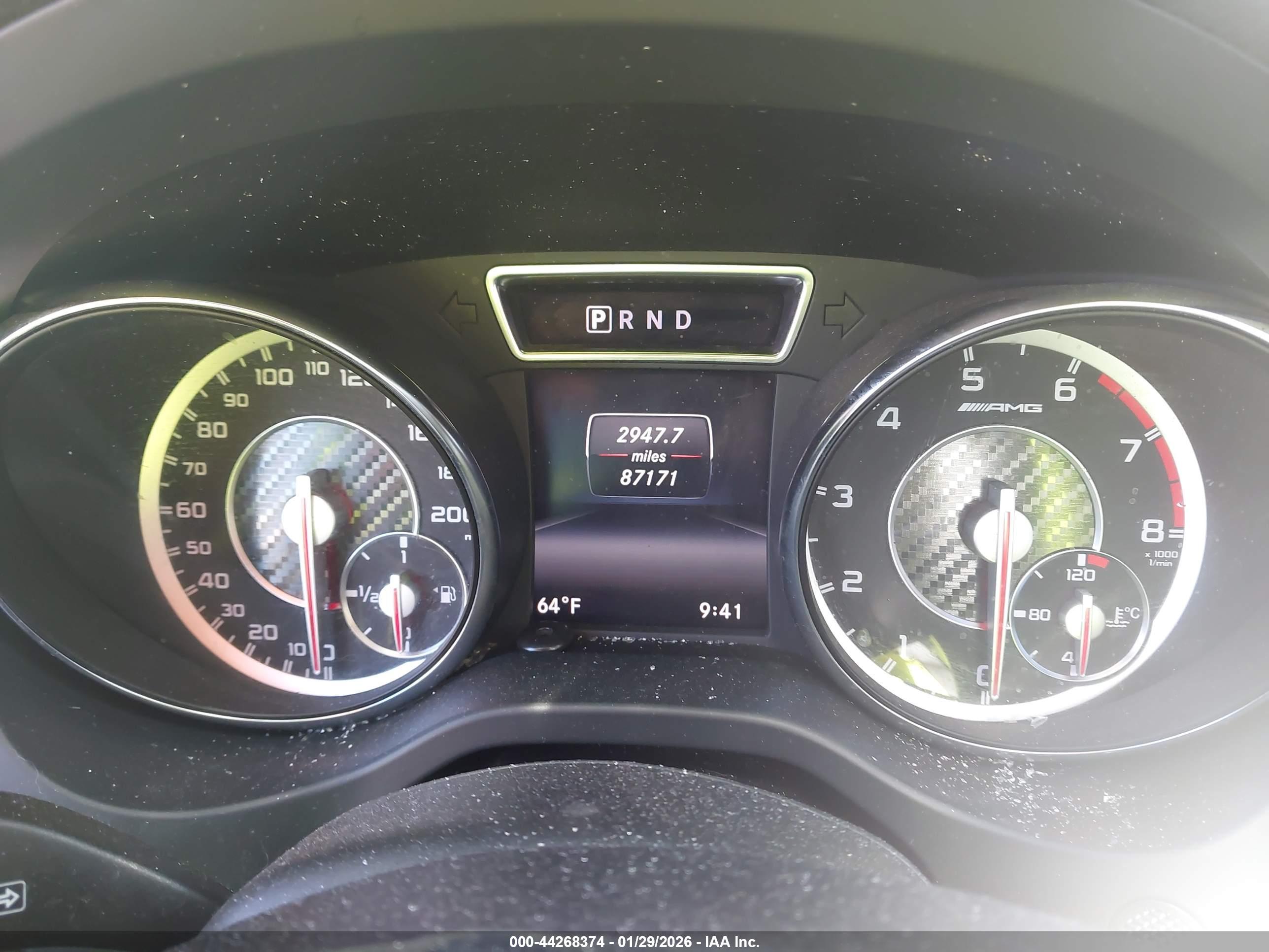 MERCEDES-BENZ GLA image 7