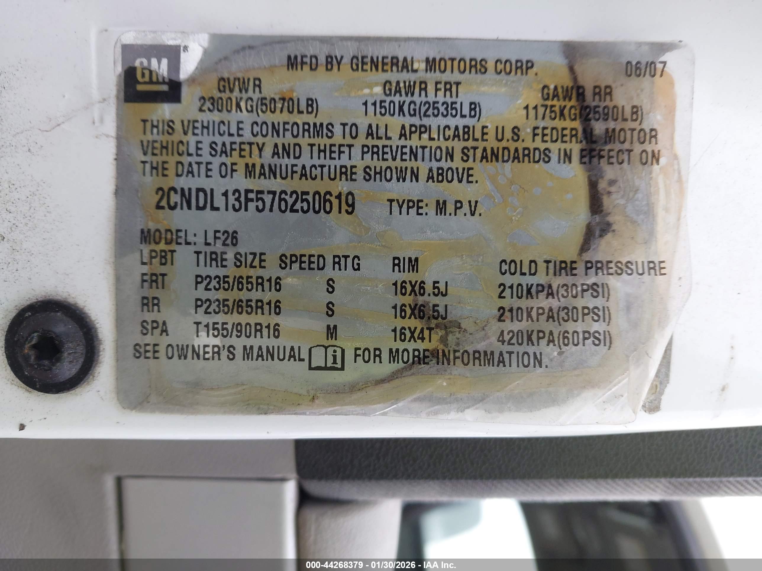 CHEVROLET EQUINOX image 9