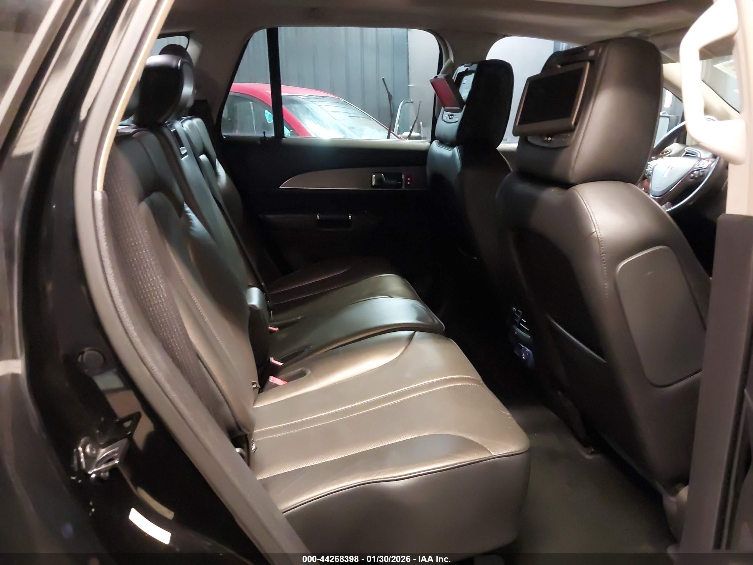 LINCOLN MKX image 8