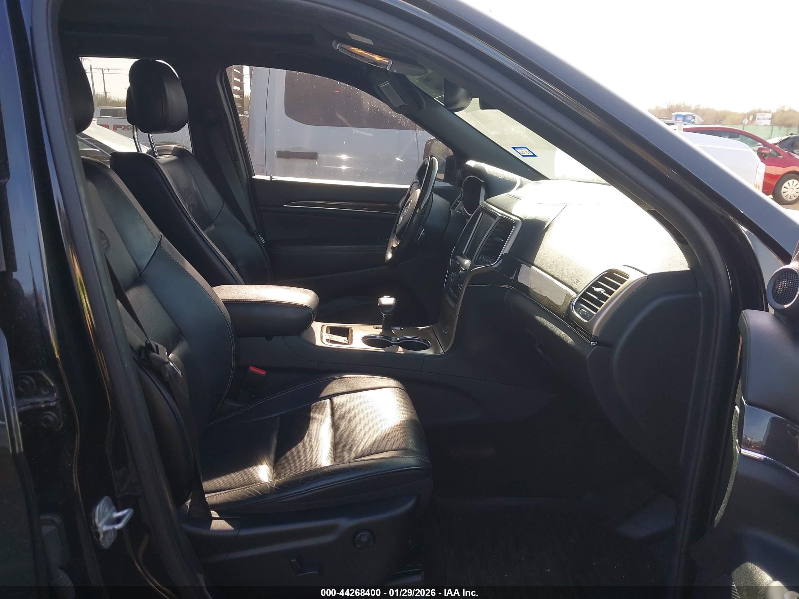 JEEP GRAND image 5