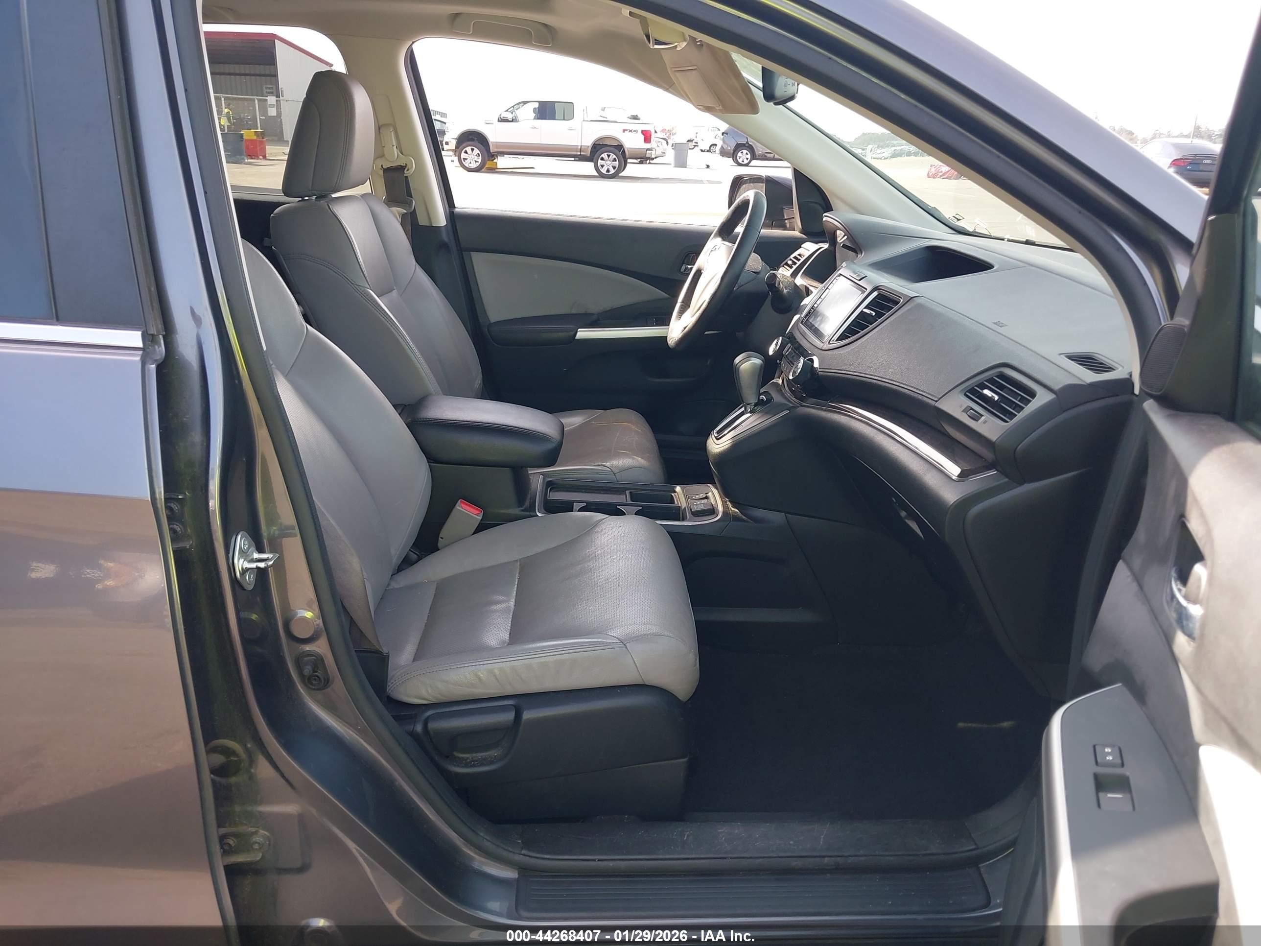 HONDA CR-V image 5