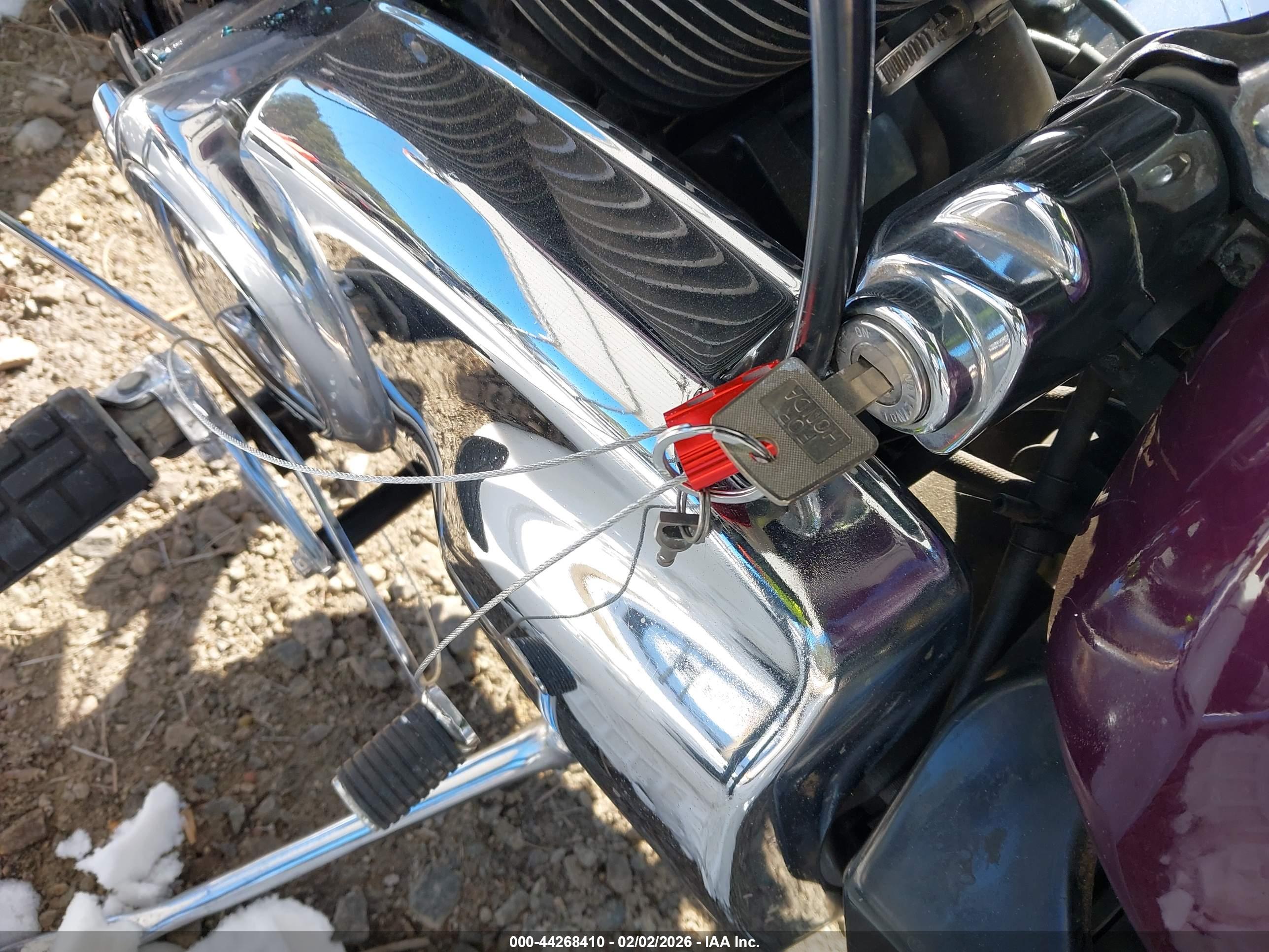 HONDA VT1100 image 11