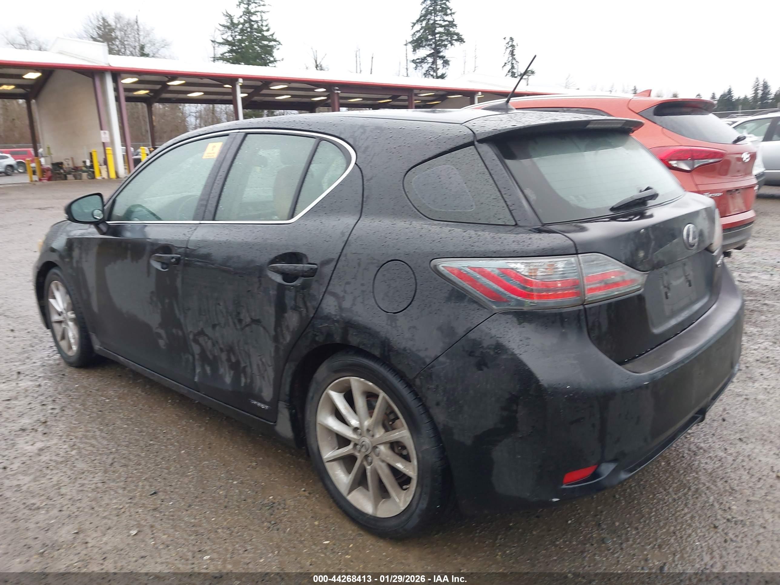 LEXUS CT image 3