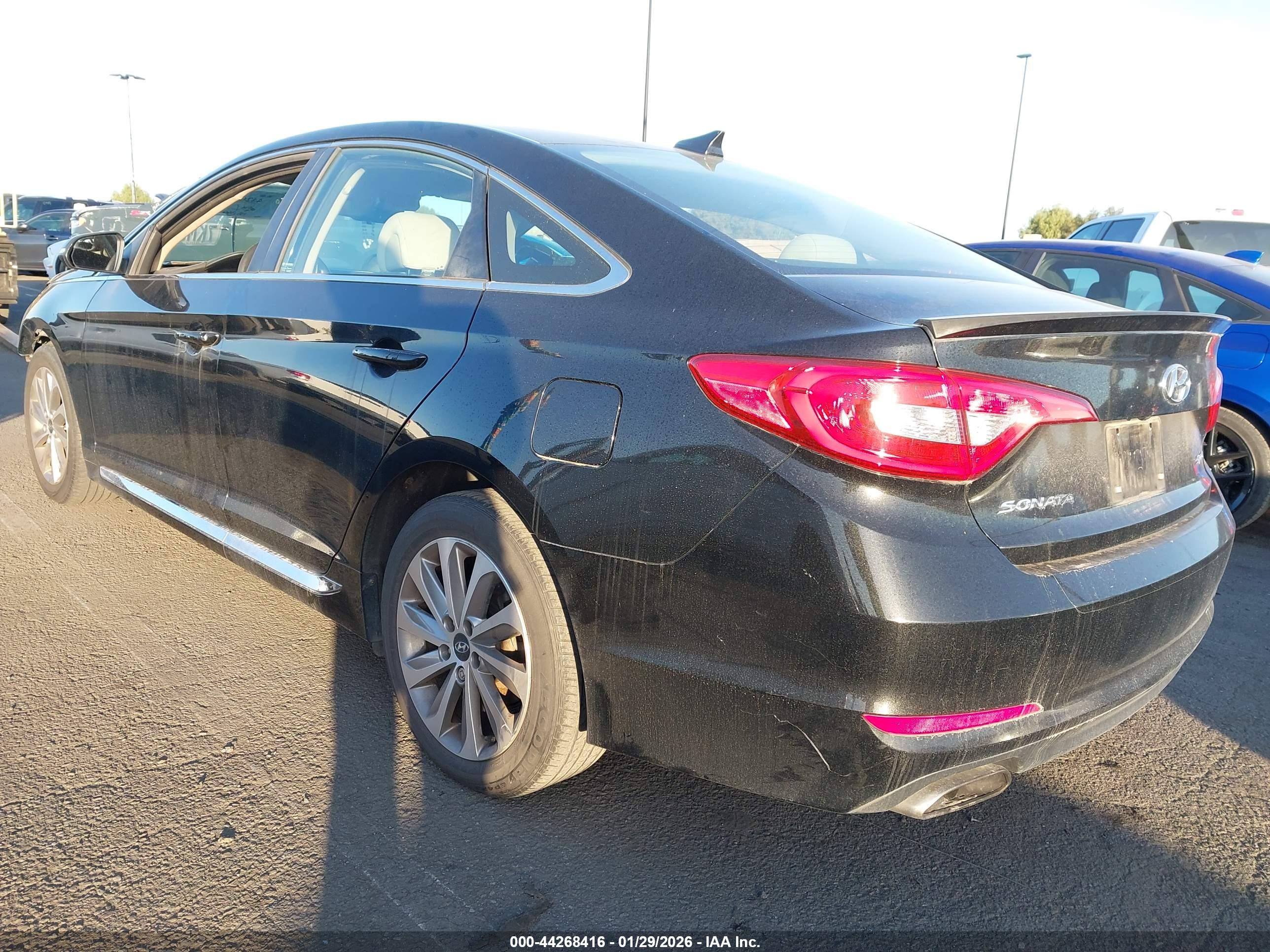 HYUNDAI SONATA image 3