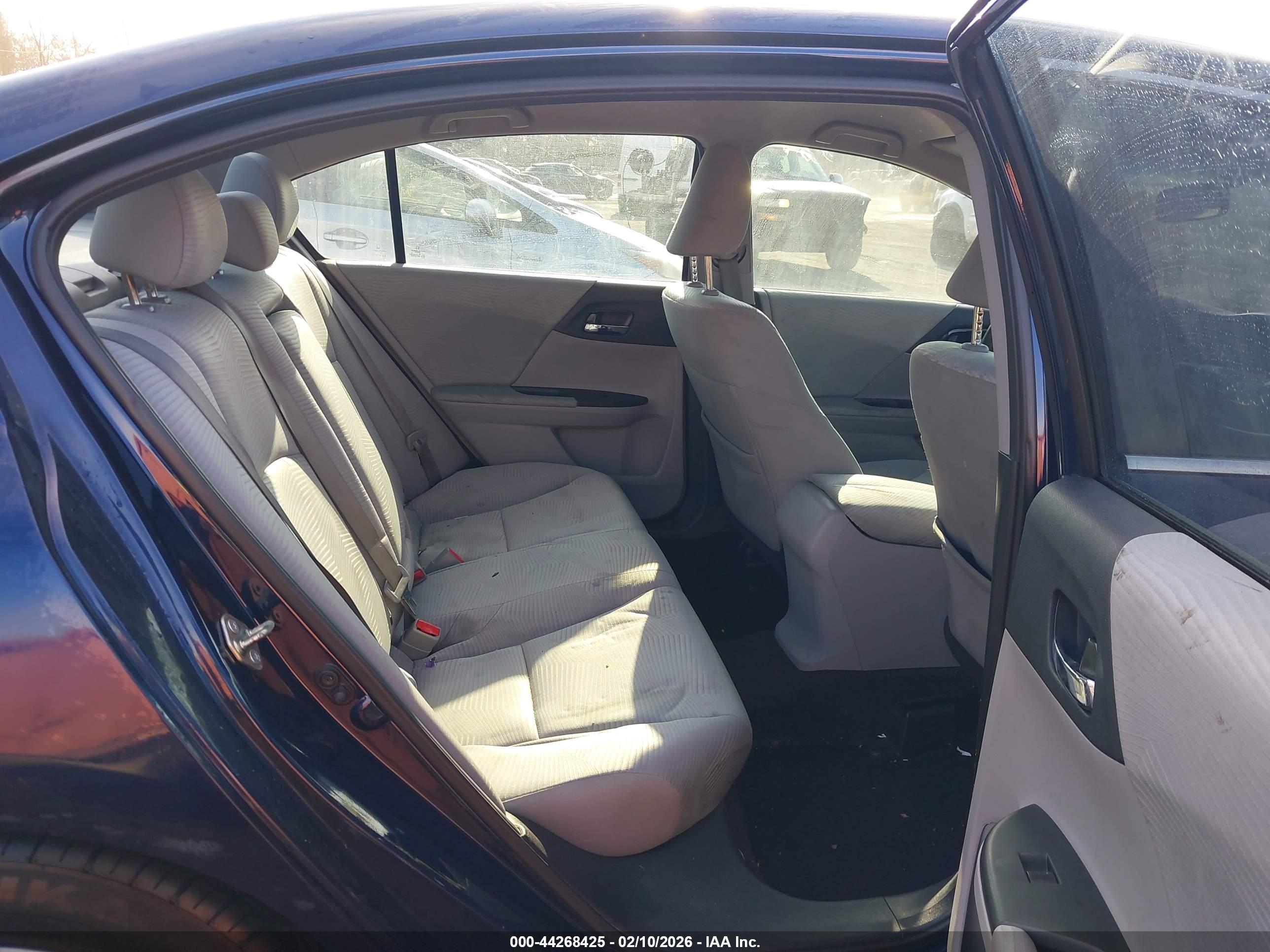 HONDA ACCORD image 8