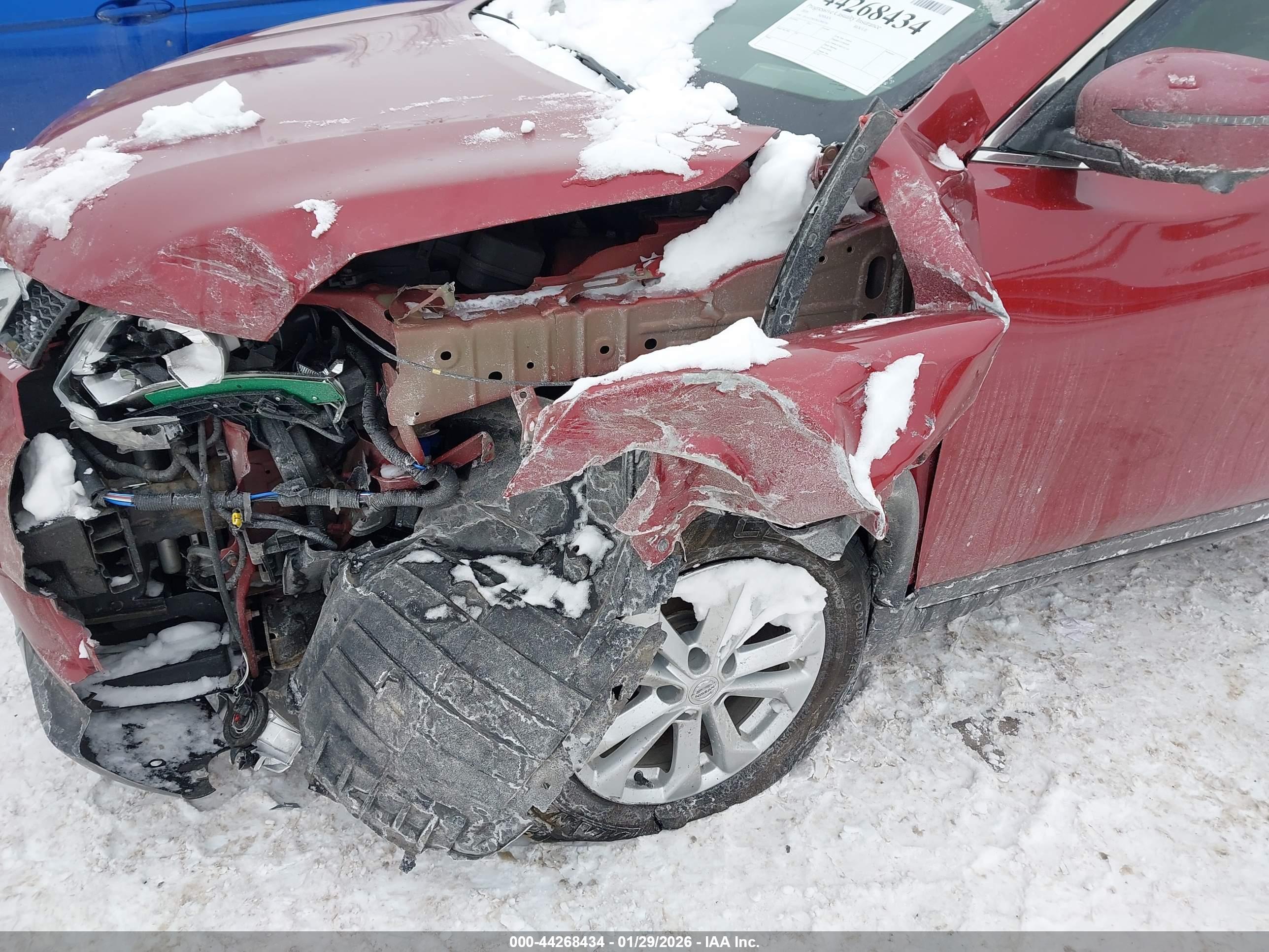 NISSAN ROGUE image 6