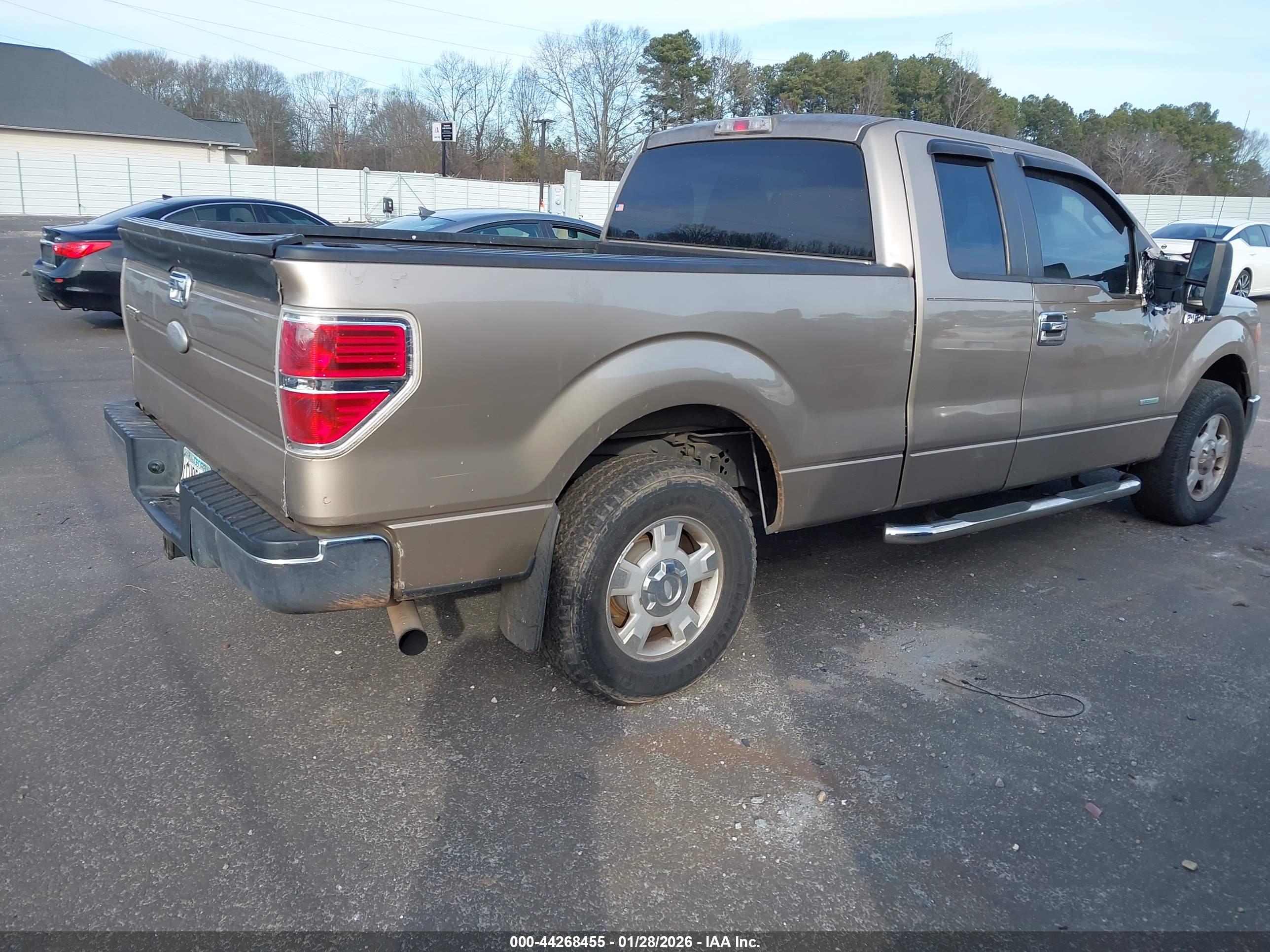 FORD F-150 image 4