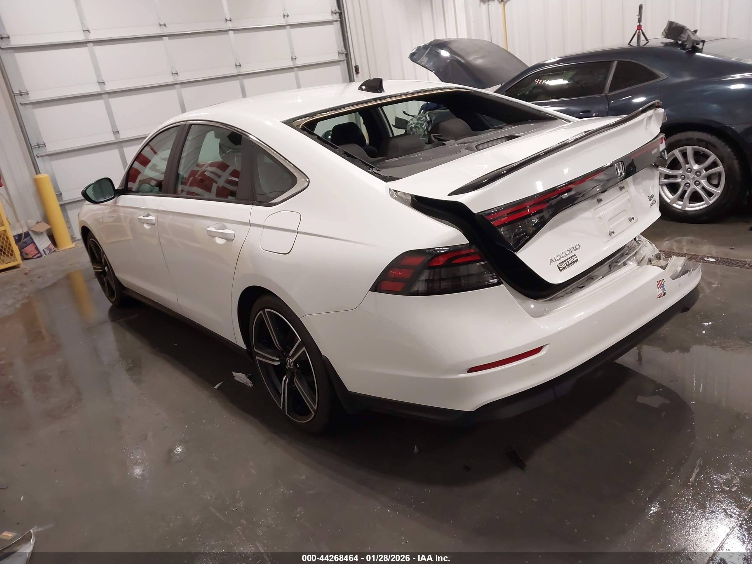 HONDA ACCORD image 3