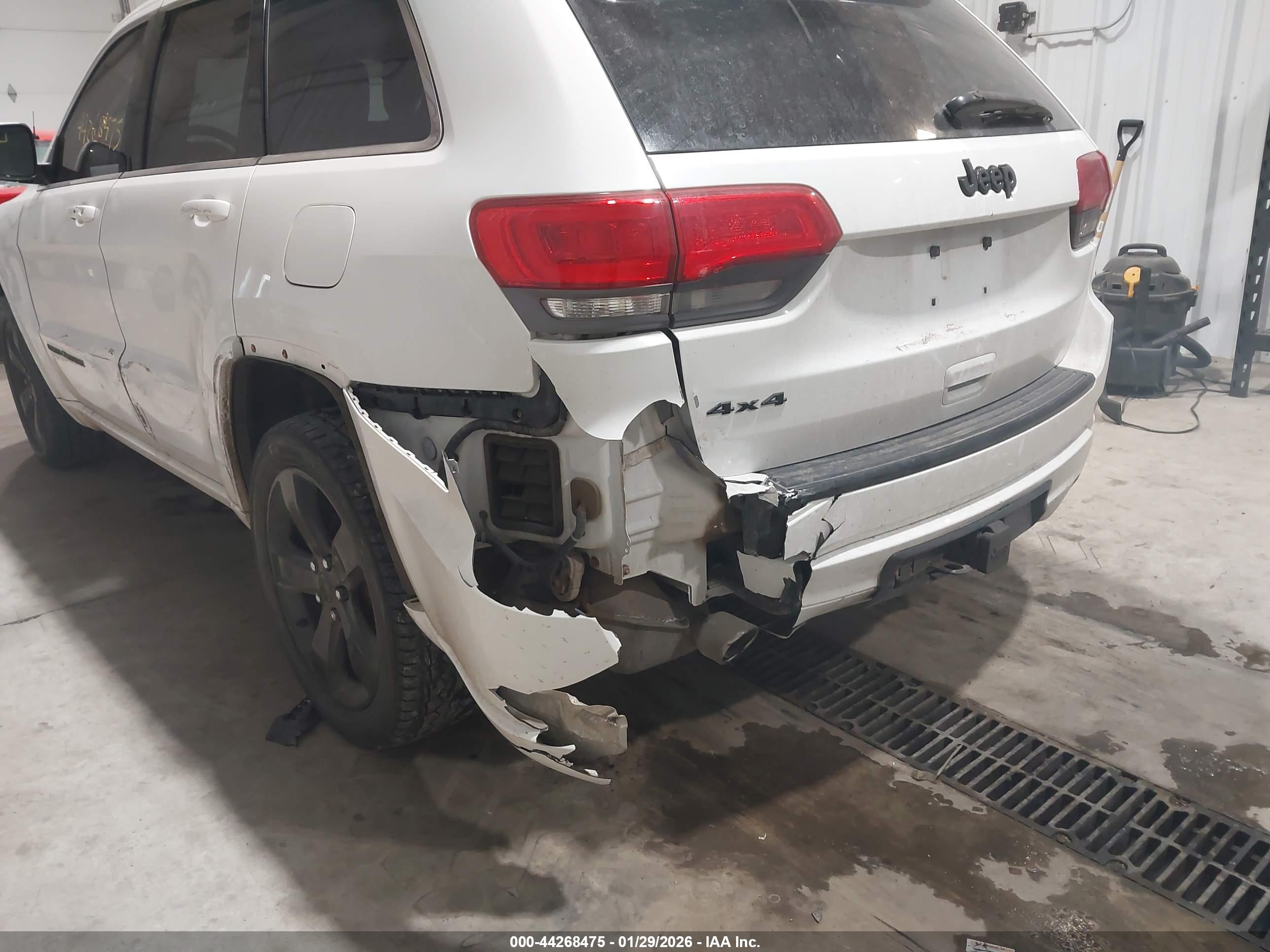 JEEP GRAND image 6