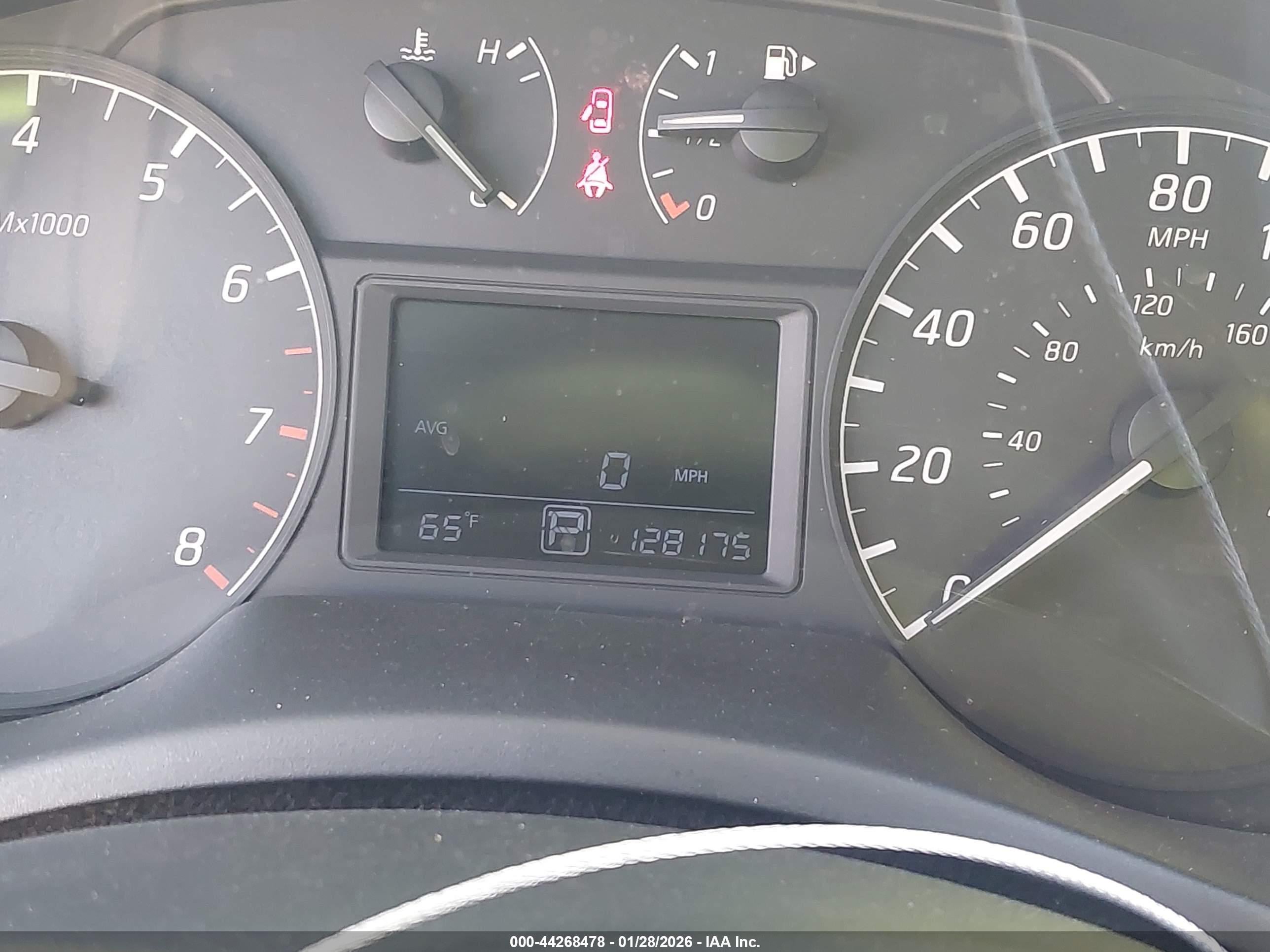 NISSAN SENTRA image 7