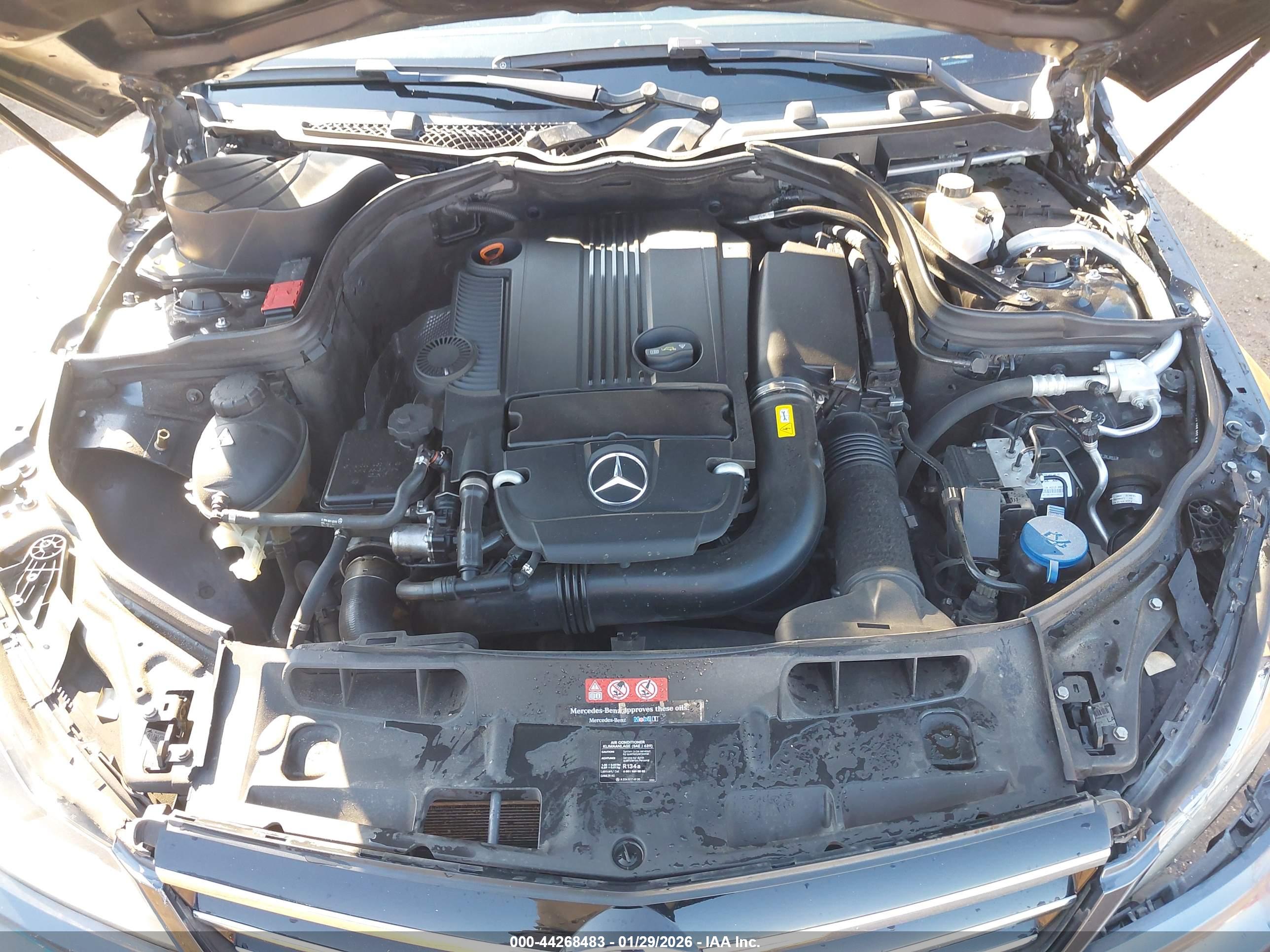 MERCEDES-BENZ C image 10