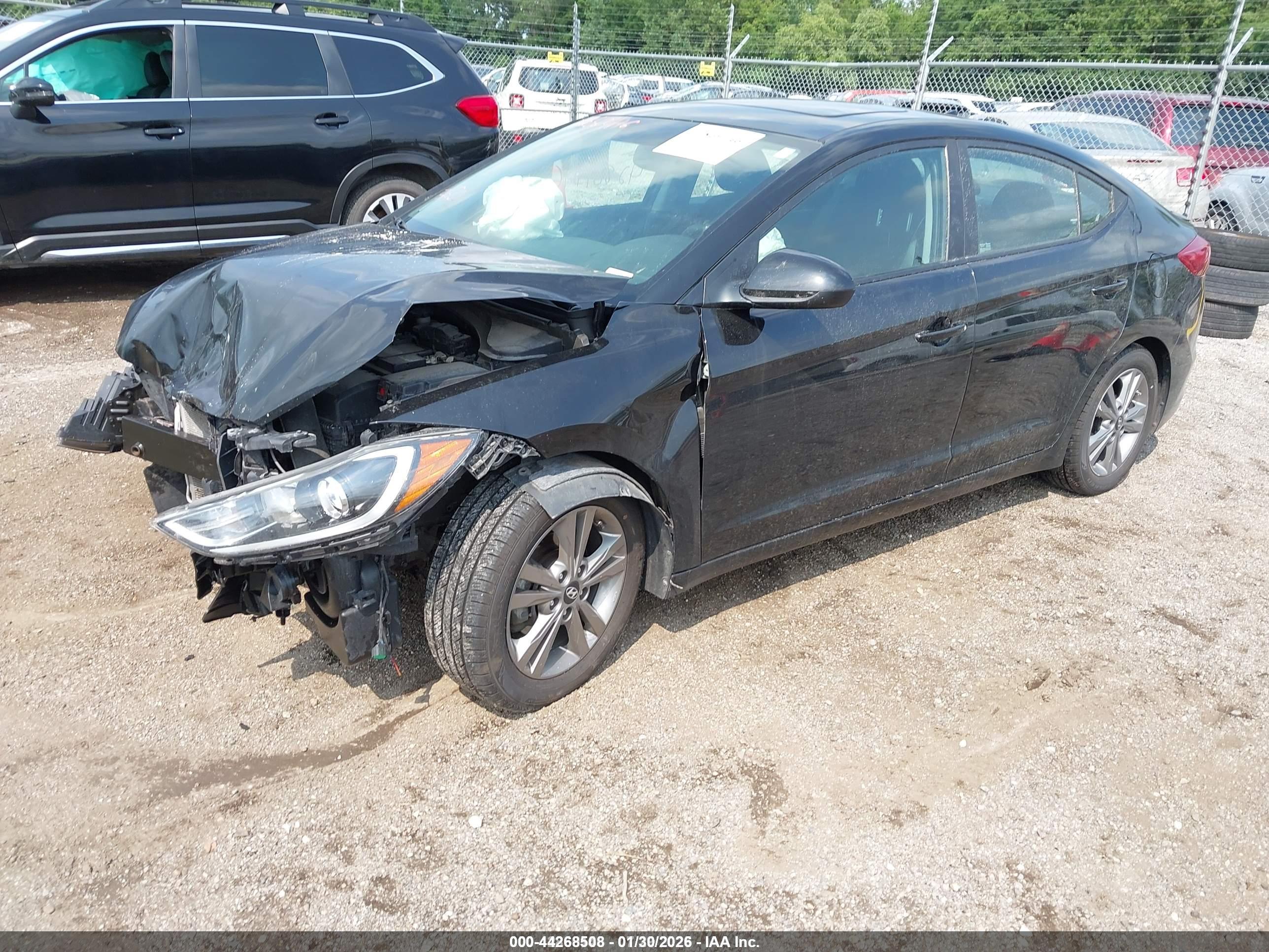 HYUNDAI ELANTRA image 2
