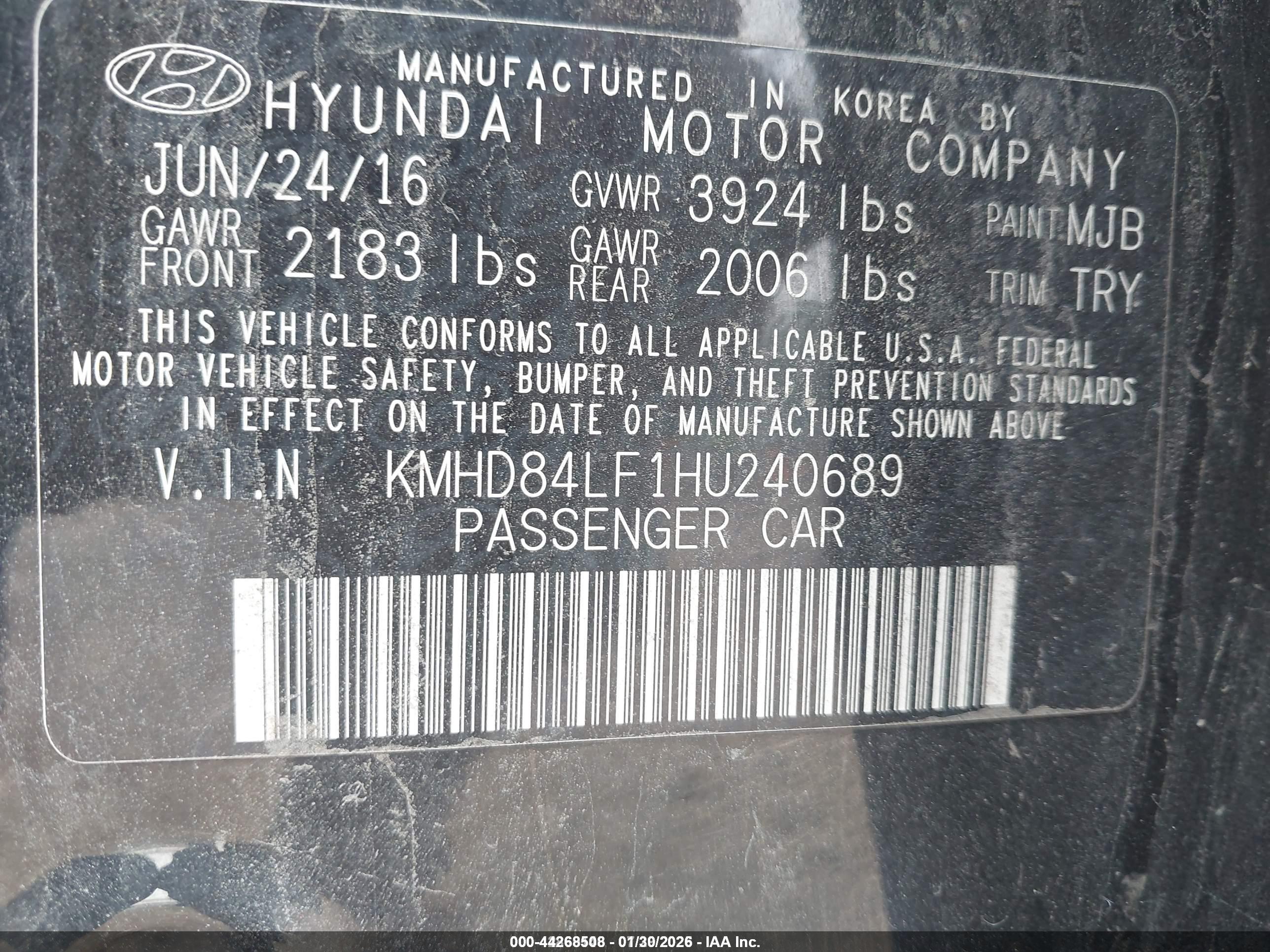 HYUNDAI ELANTRA image 9