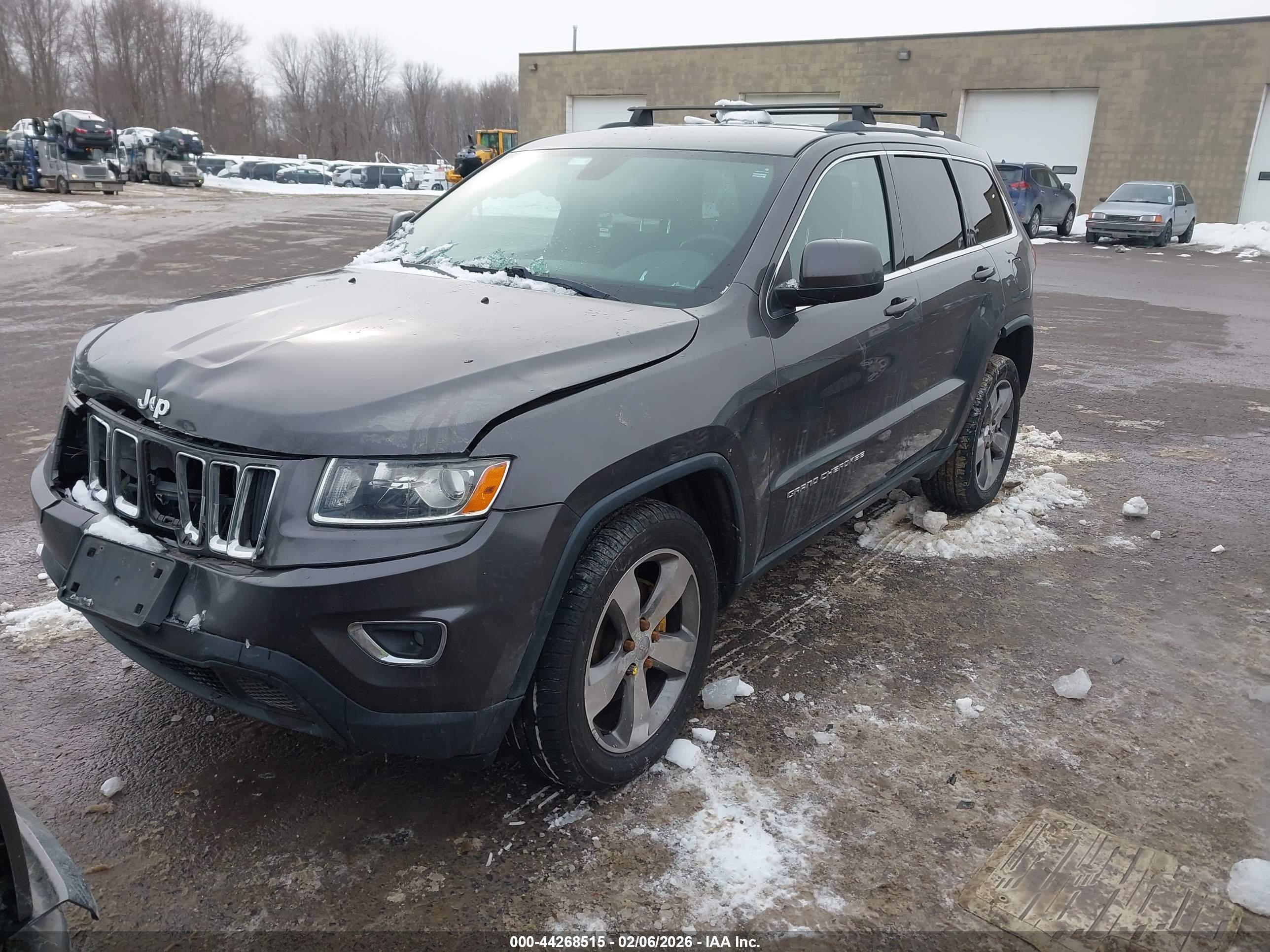 JEEP GRAND image 2