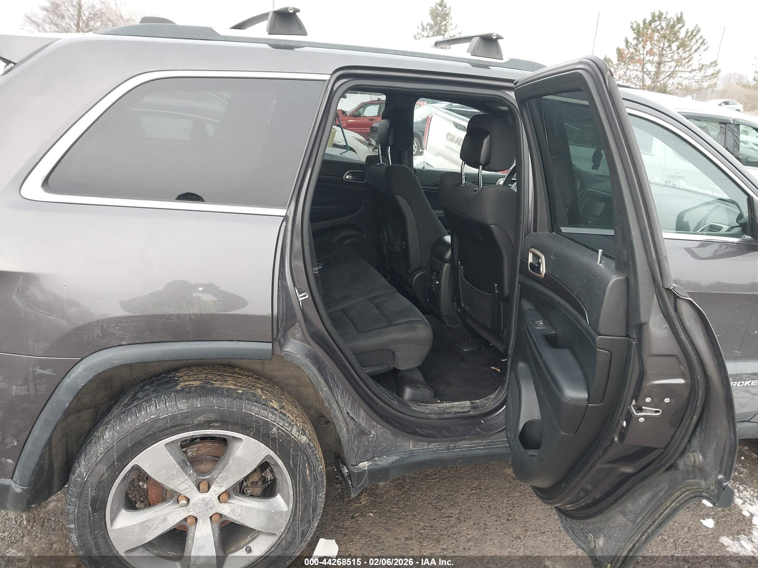 JEEP GRAND image 8