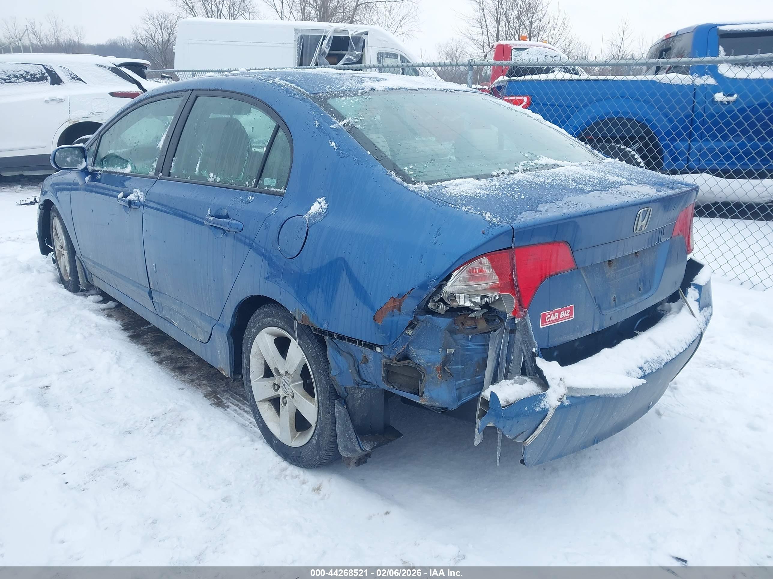 HONDA CIVIC image 3