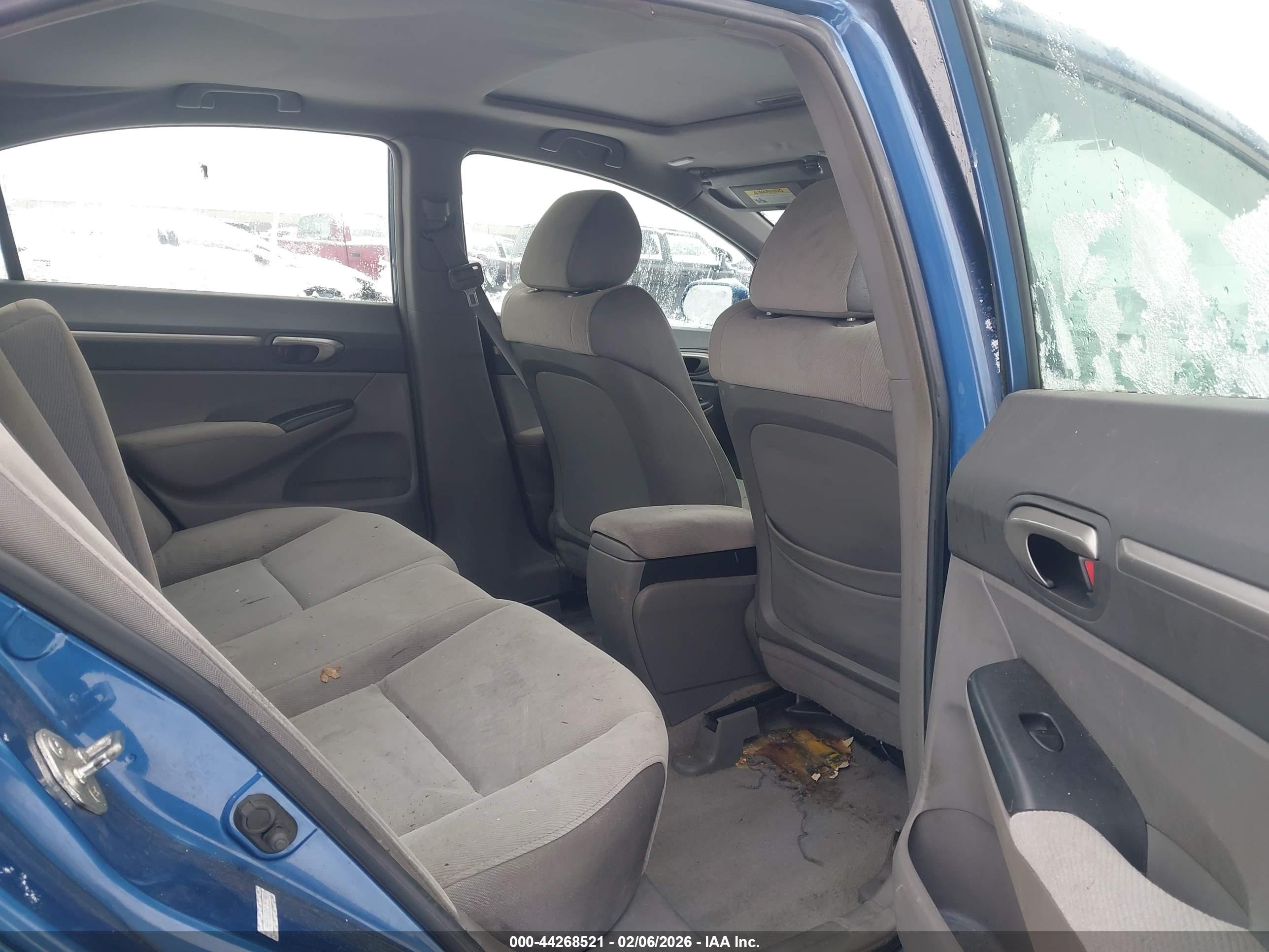 HONDA CIVIC image 8