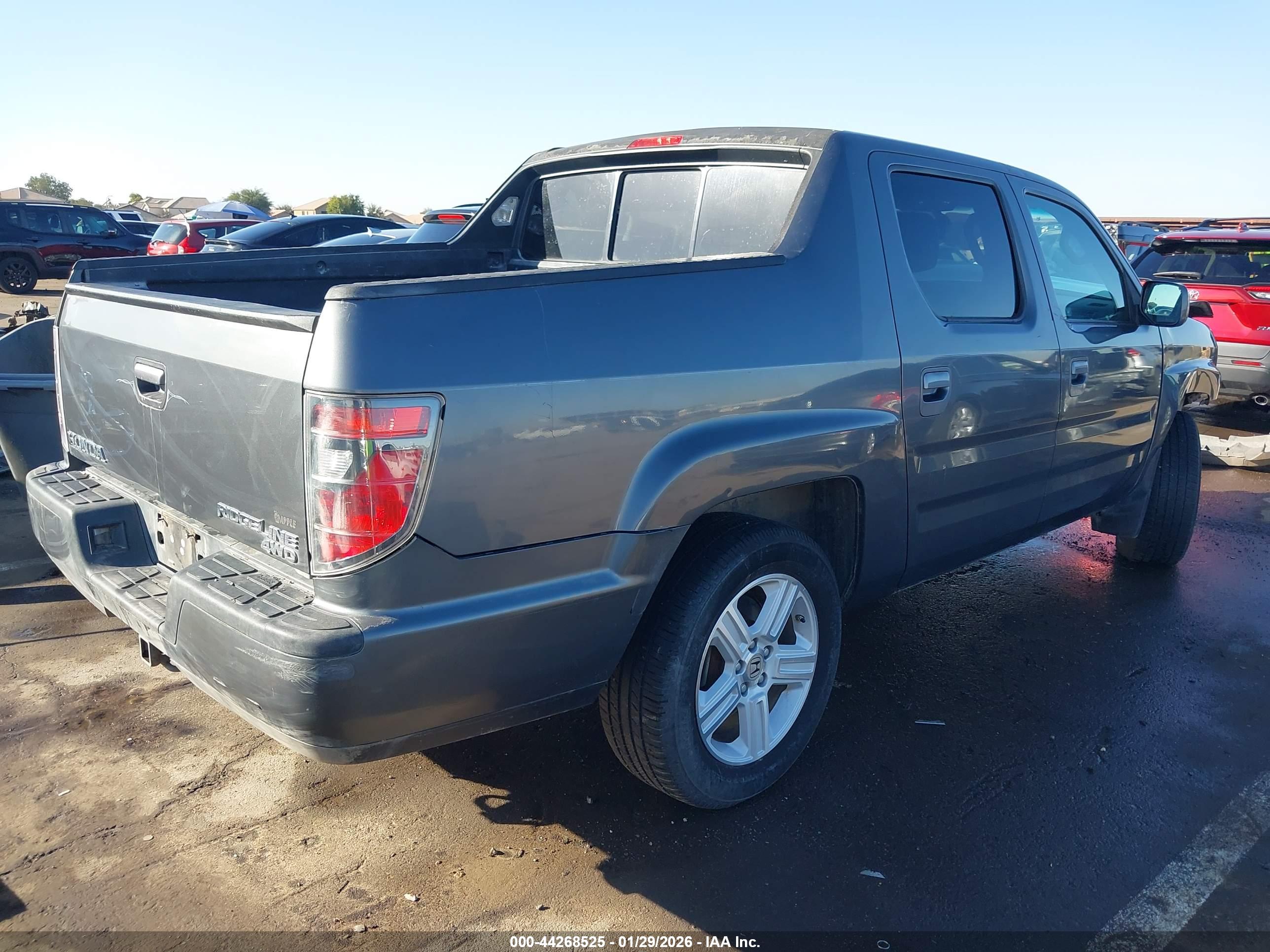 HONDA RIDGELINE image 4