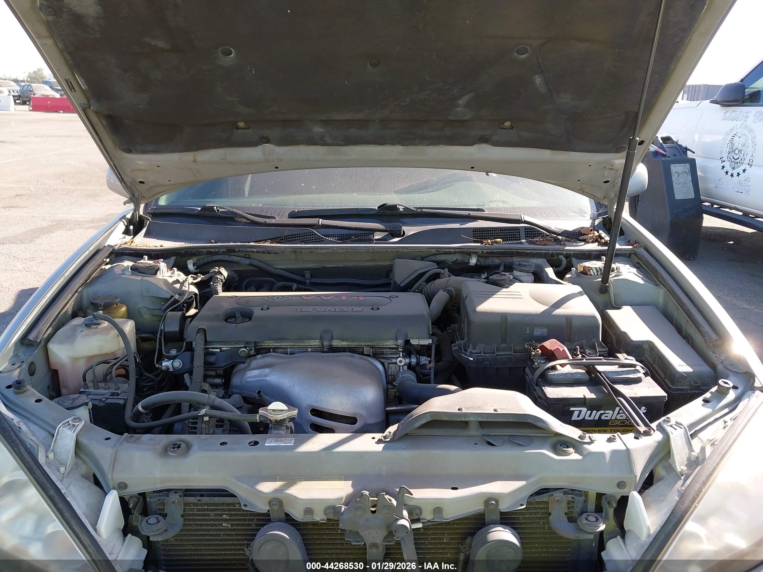 TOYOTA CAMRY image 10