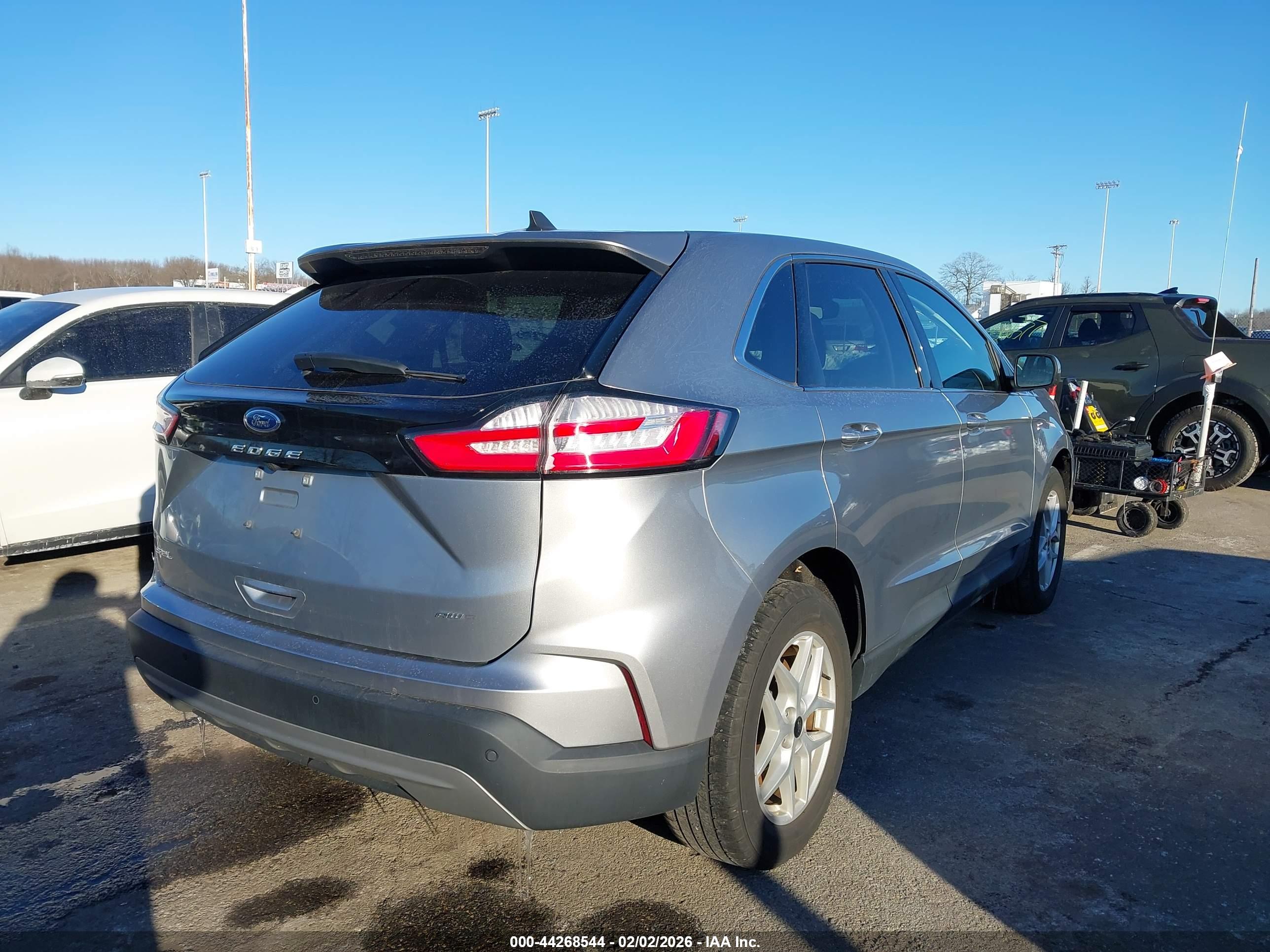 FORD EDGE image 4