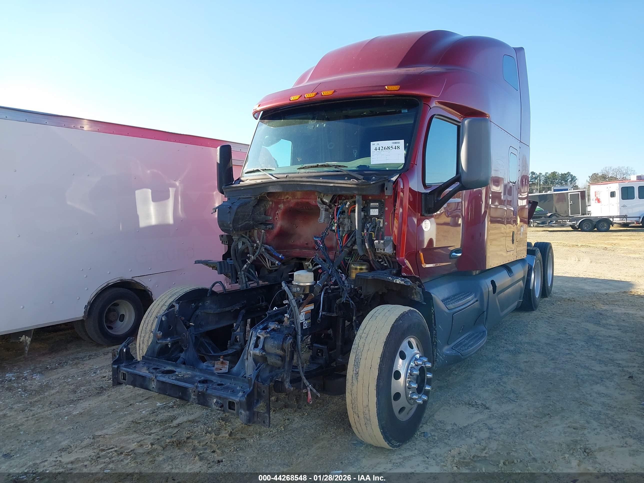 PETERBILT 579 image 2