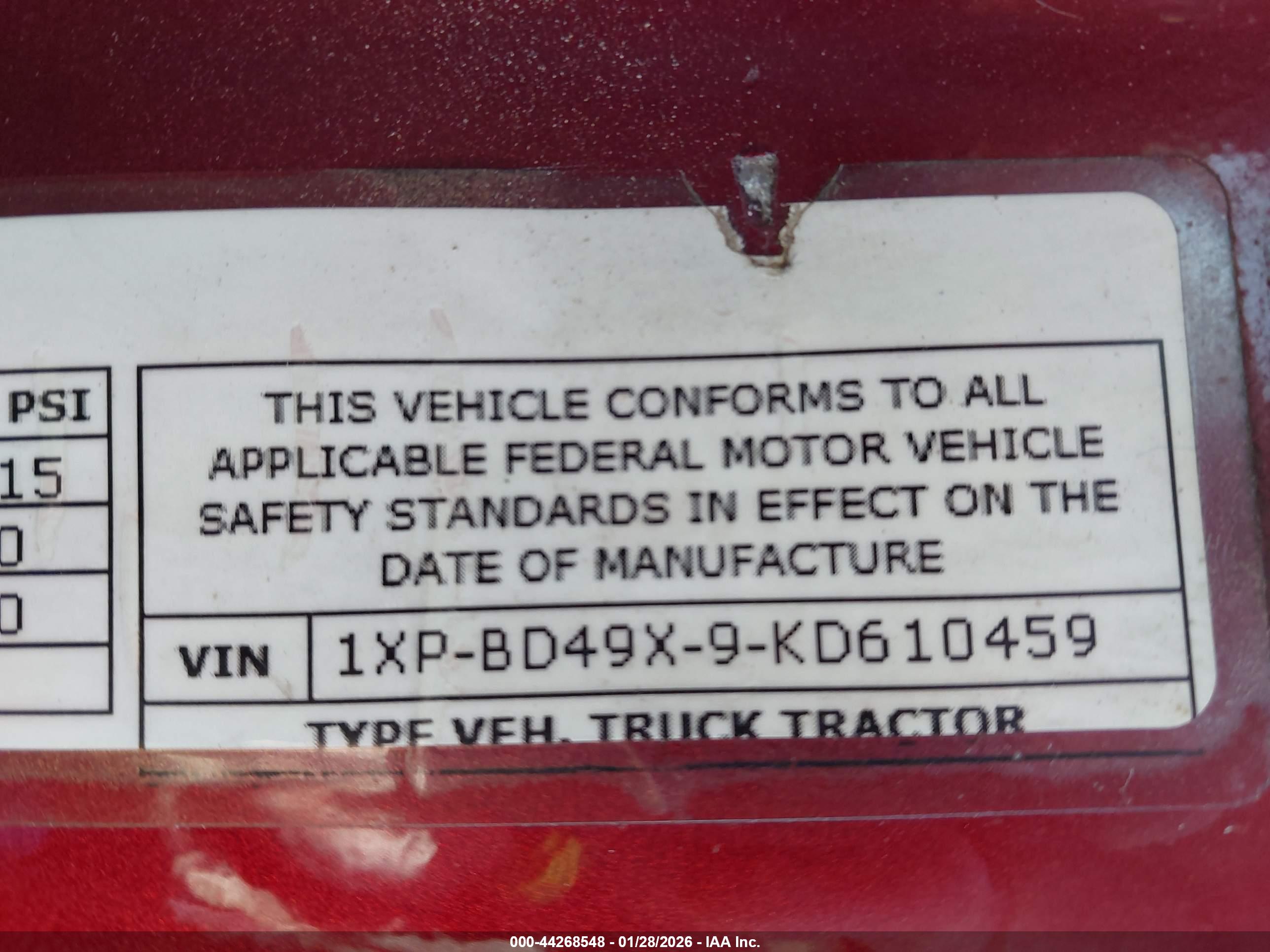 PETERBILT 579 image 9