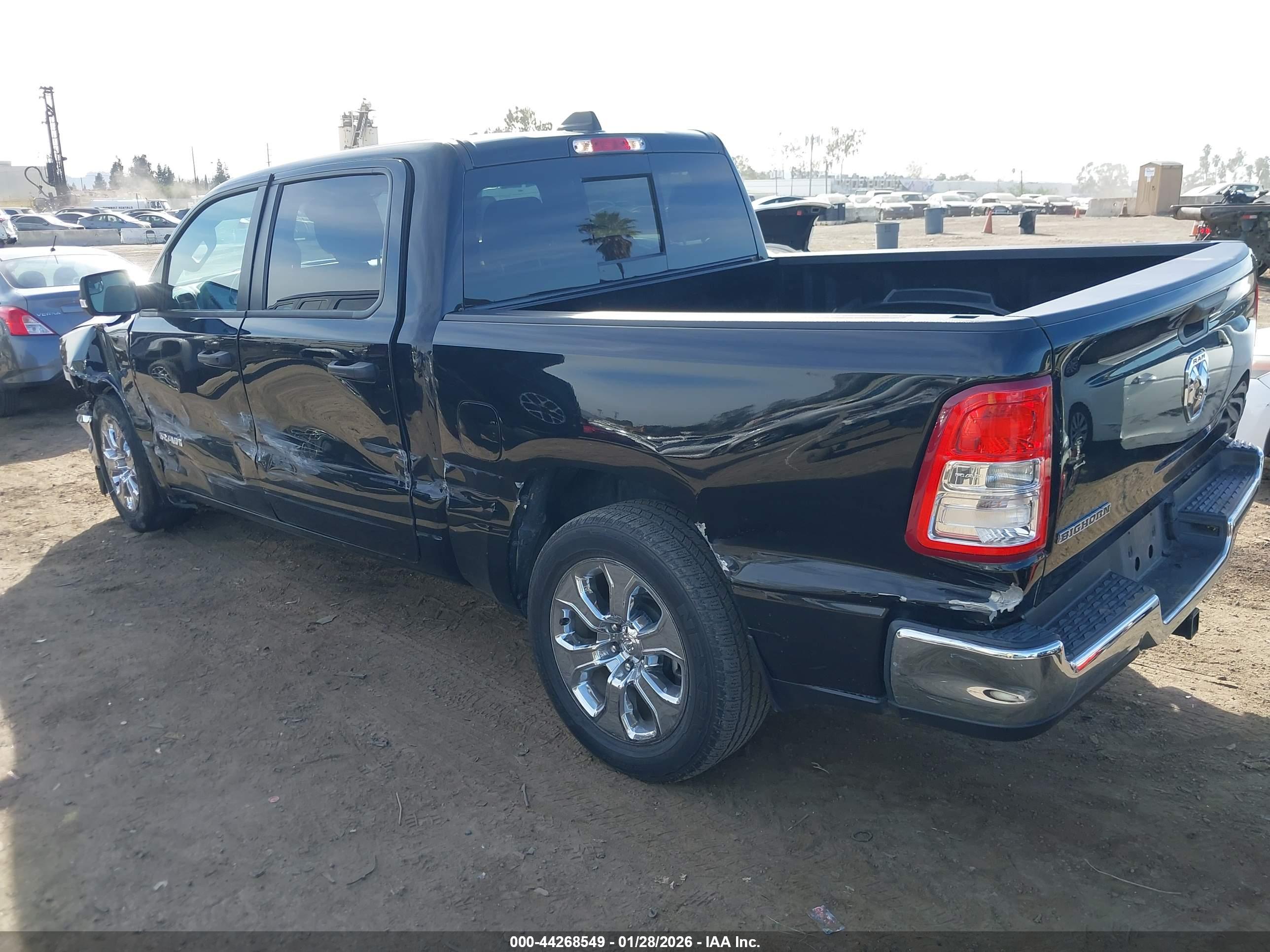 RAM 1500 image 3
