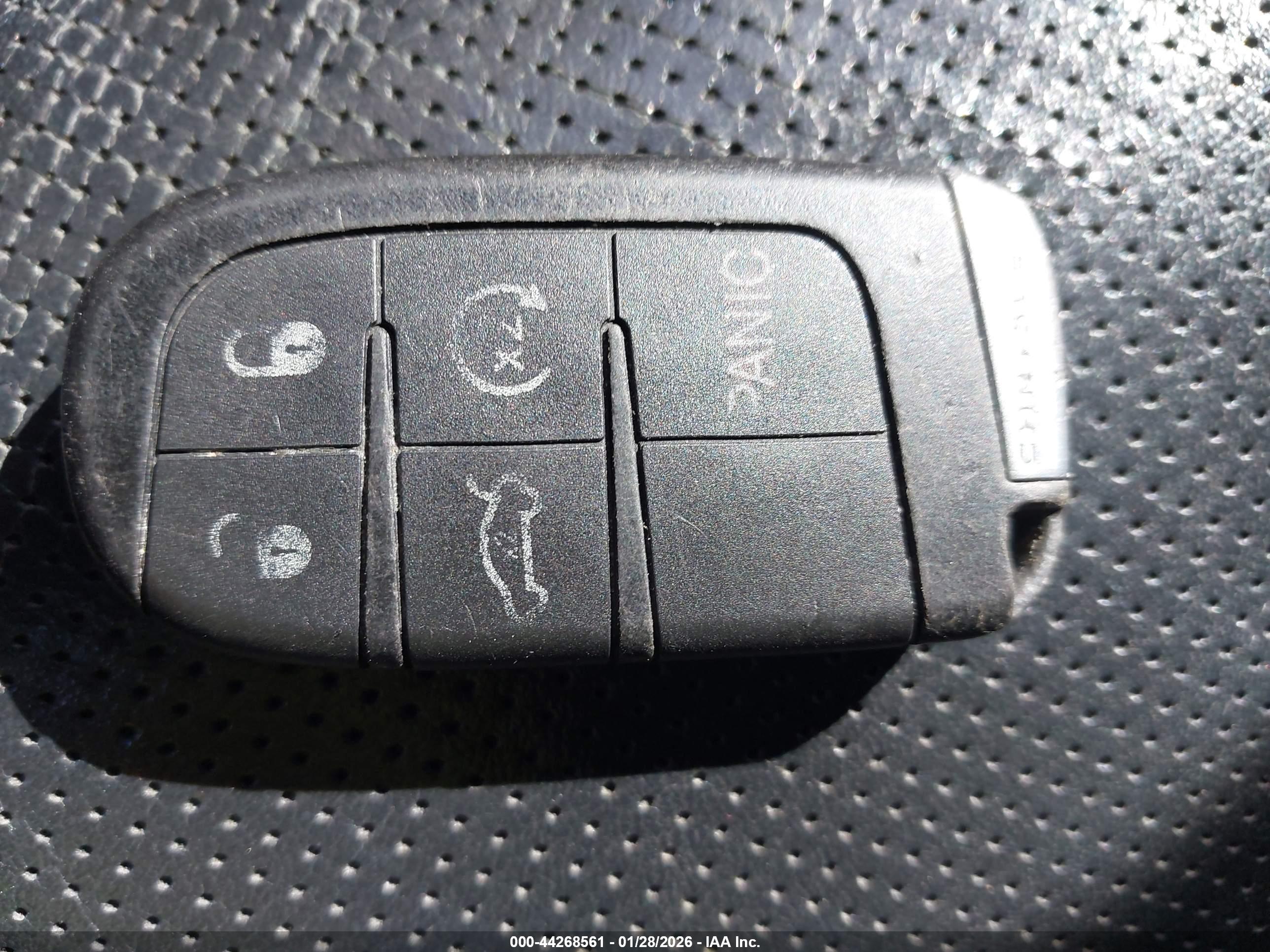 CHRYSLER 300 image 11