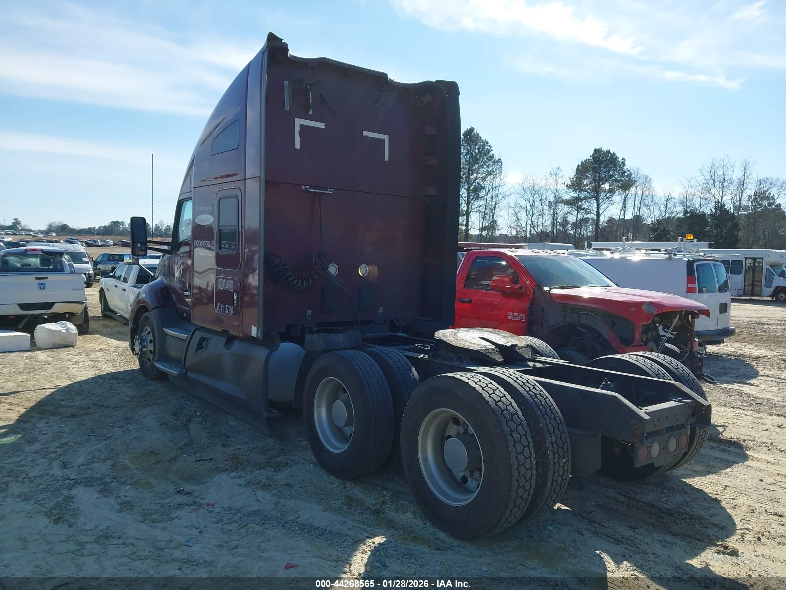 KENWORTH T680 image 3
