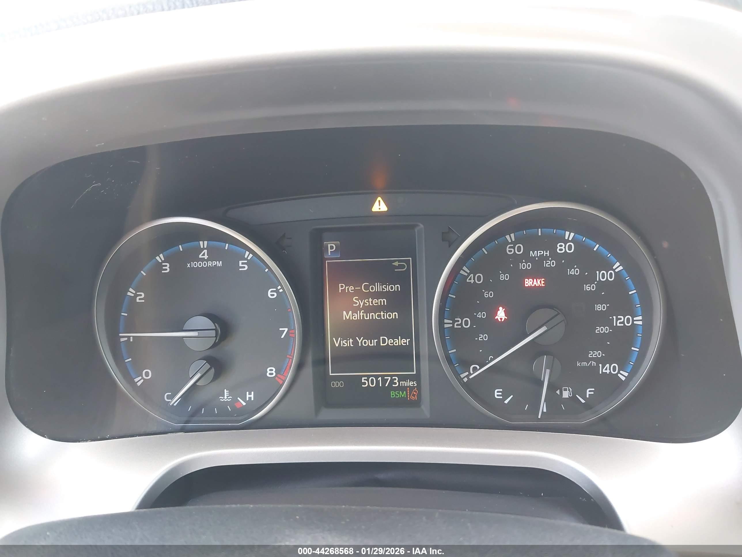 TOYOTA RAV4 image 7