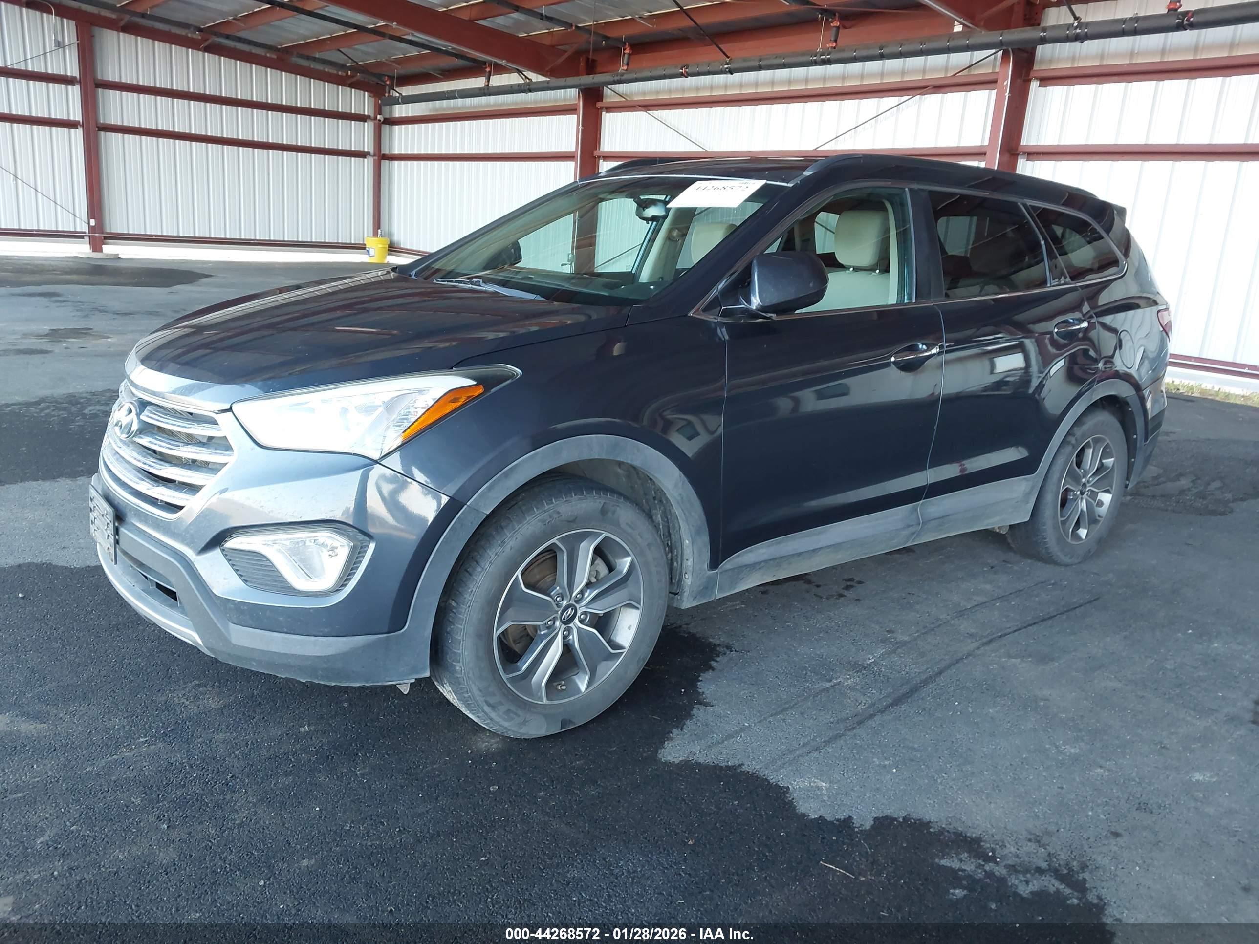 HYUNDAI SANTA image 2