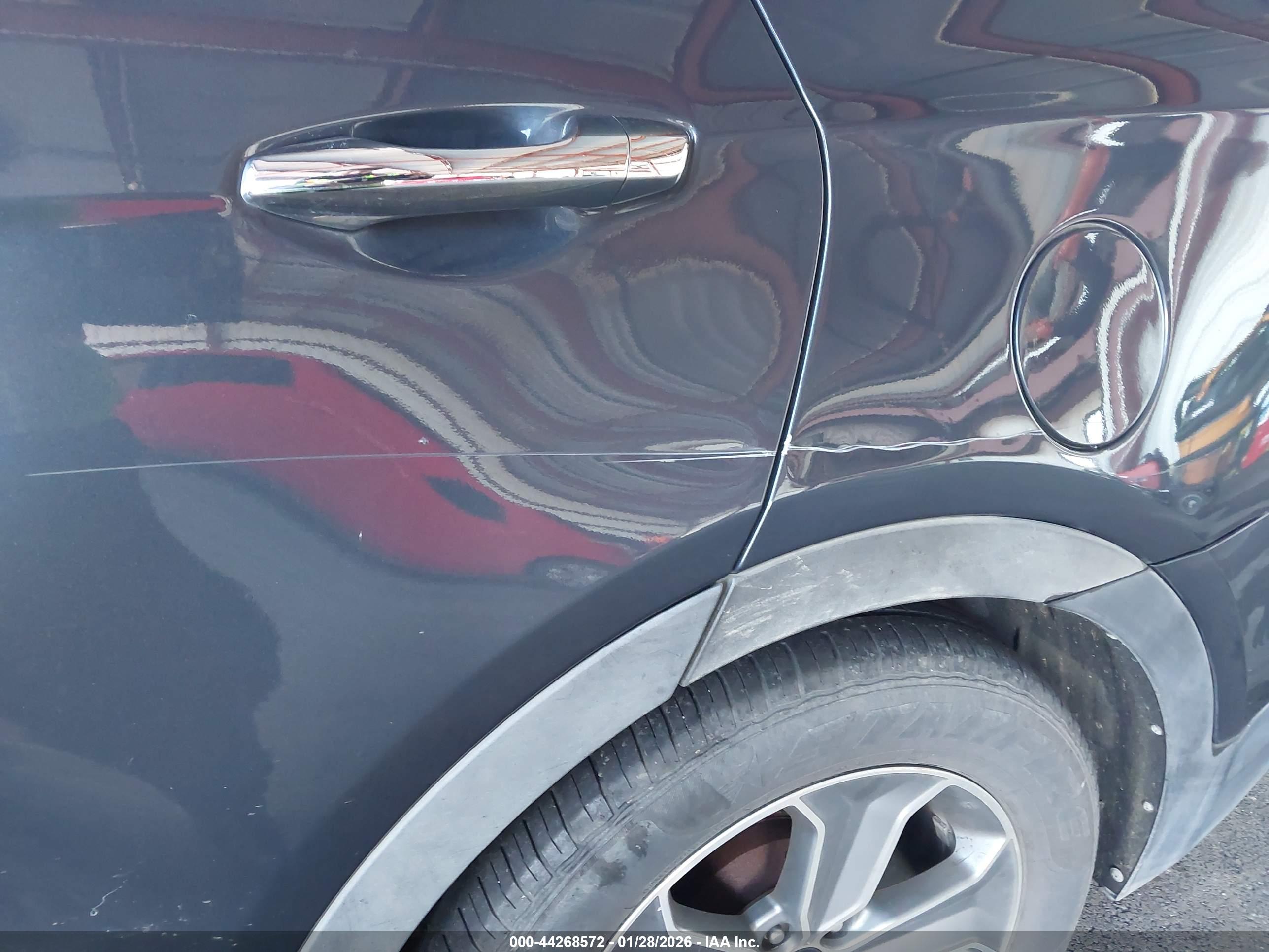 HYUNDAI SANTA image 6