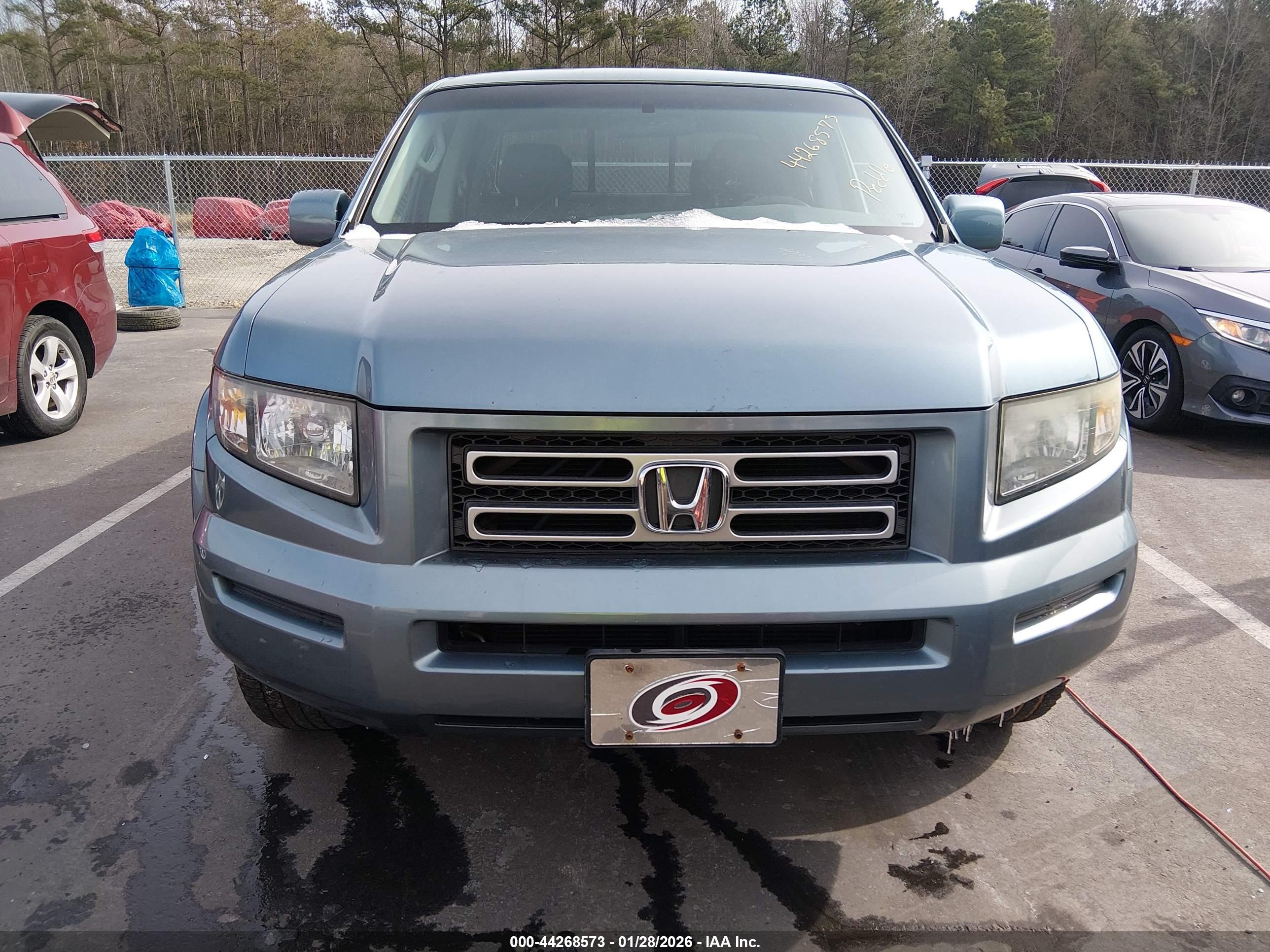 HONDA RIDGELINE image 6