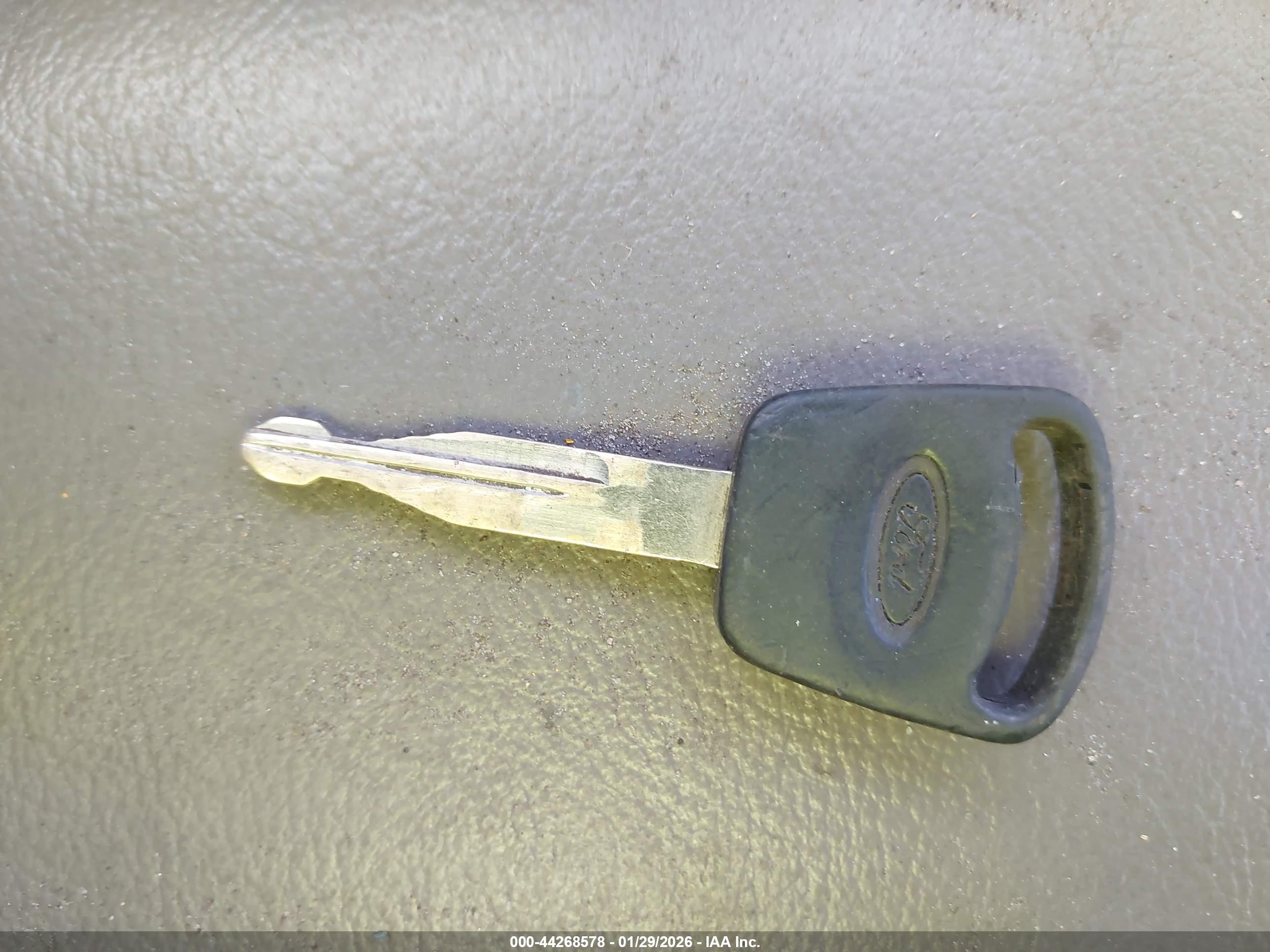 FORD F-250 image 11