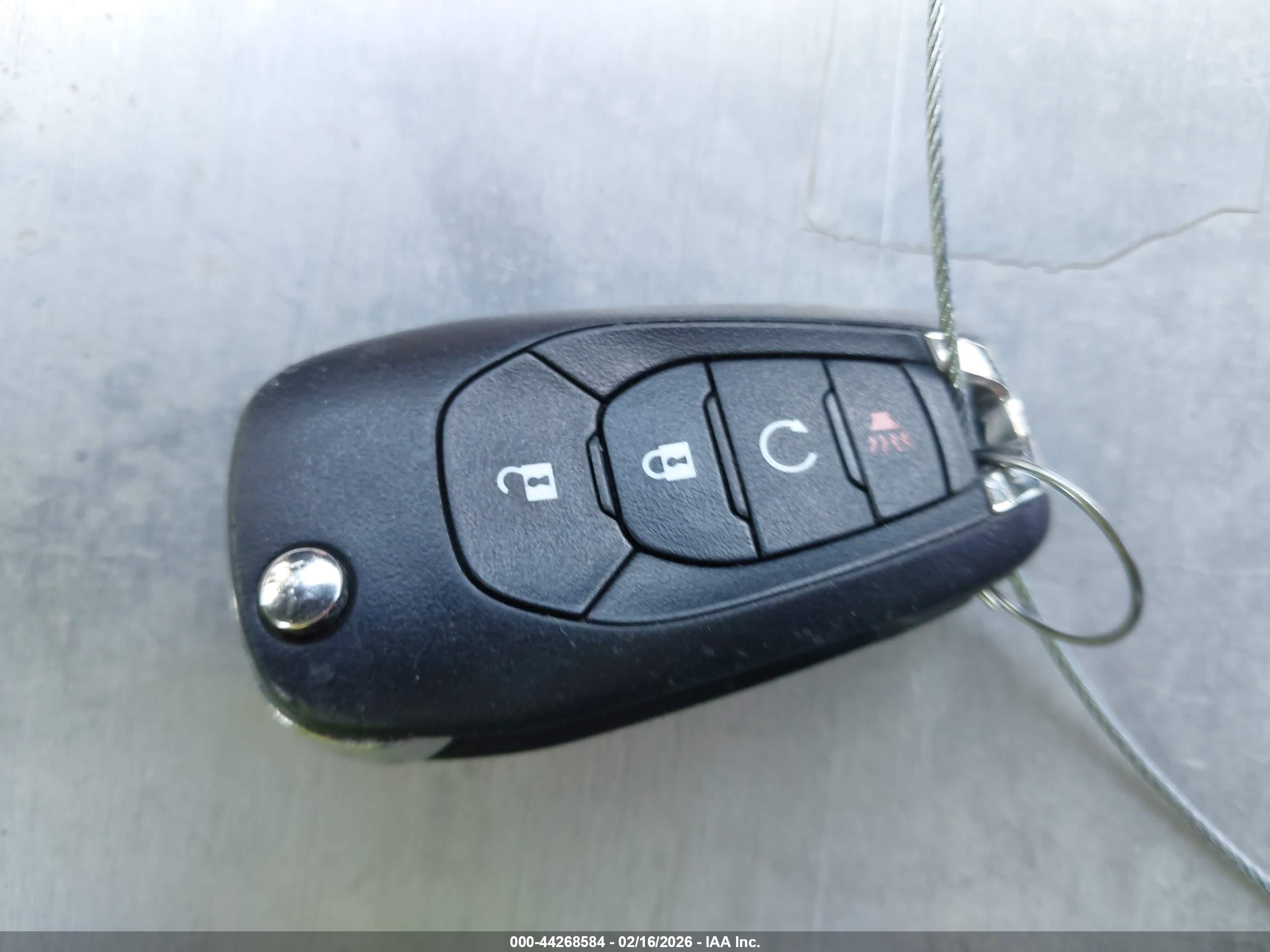 CHEVROLET TRAX image 11