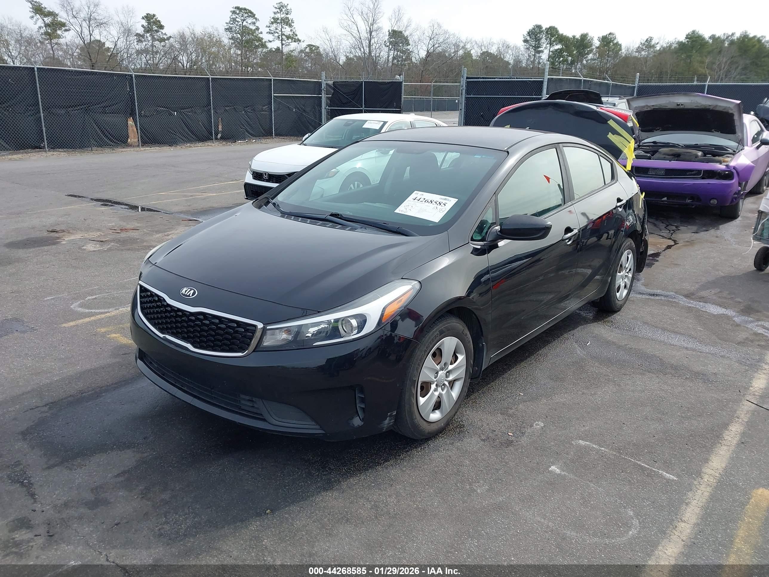 KIA FORTE image 2