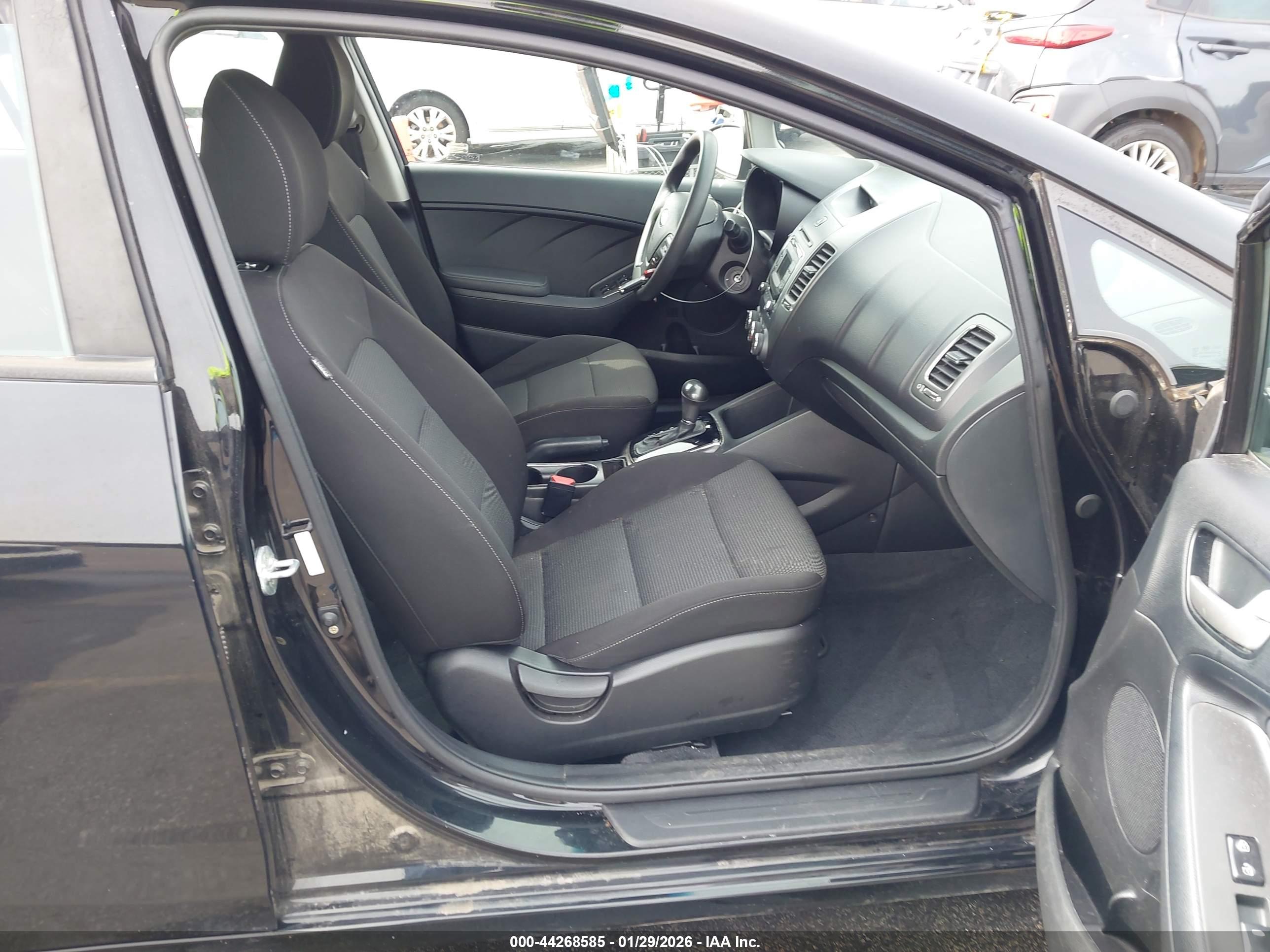 KIA FORTE image 5