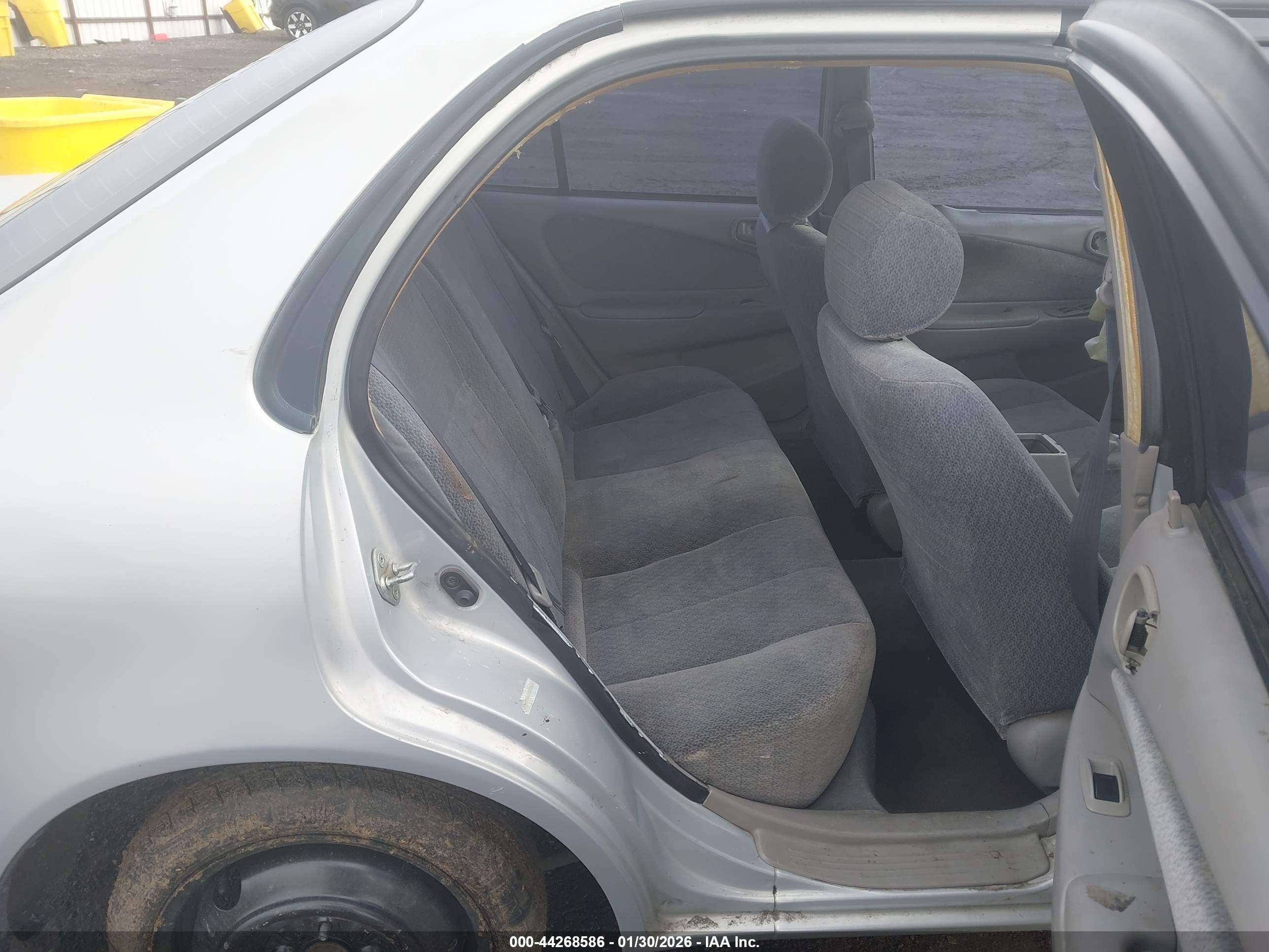 TOYOTA COROLLA image 8