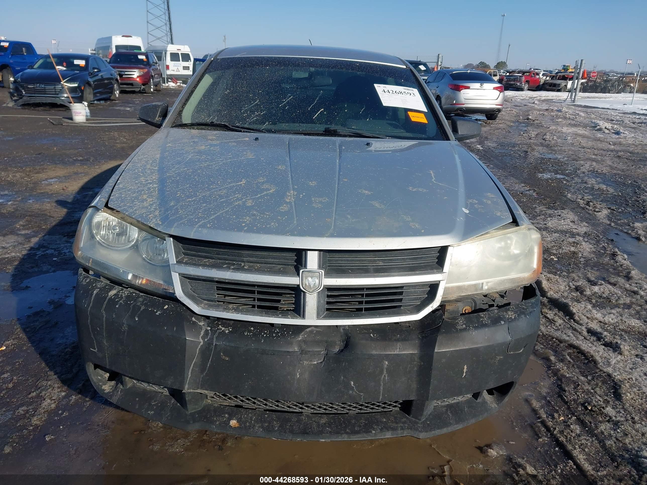 DODGE AVENGER image 6