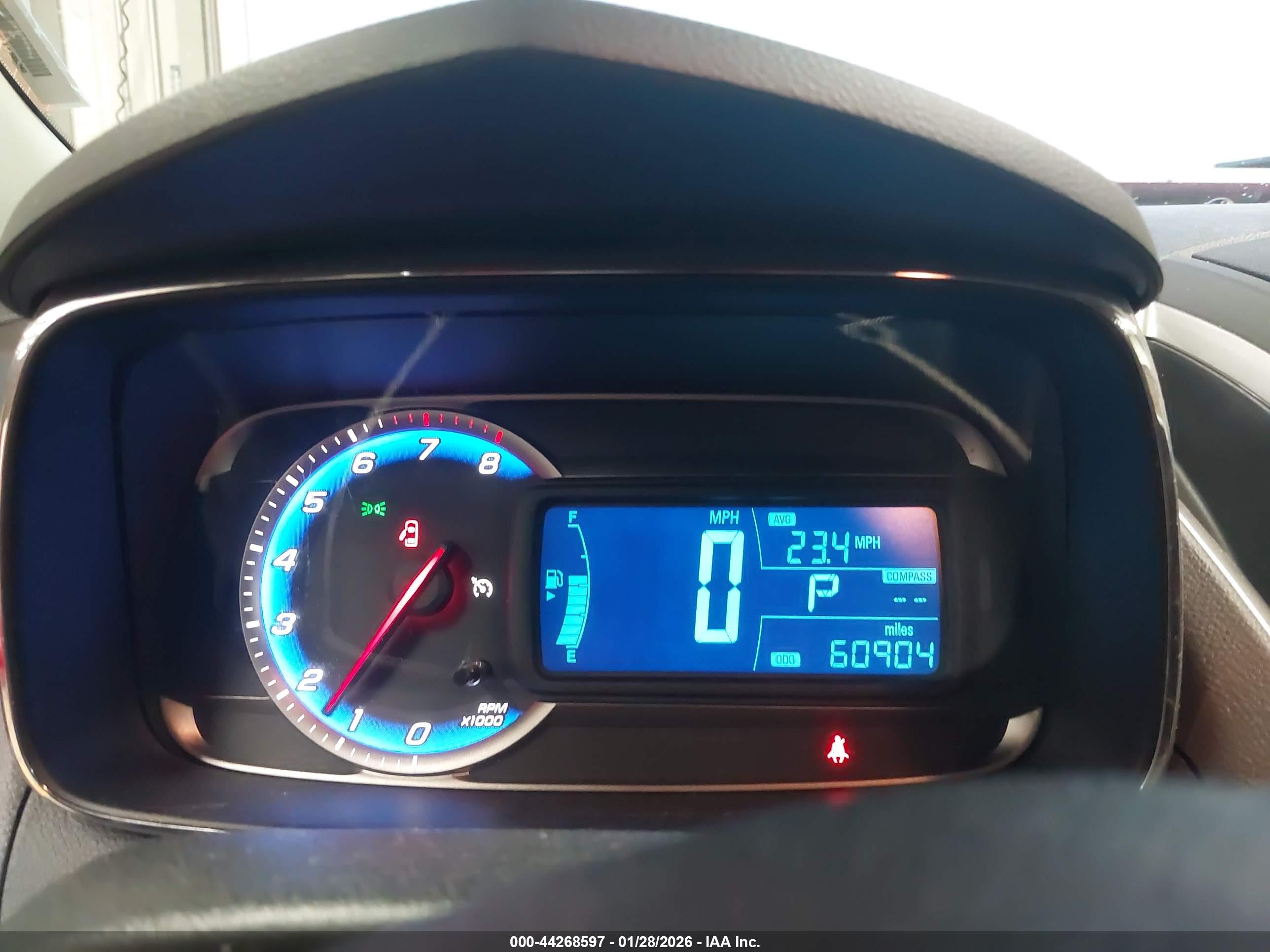 CHEVROLET TRAX image 7