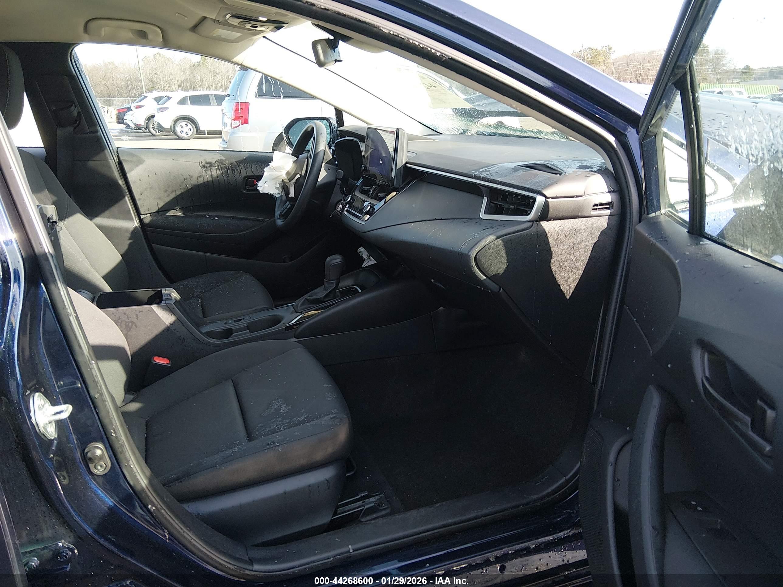 TOYOTA COROLLA image 5